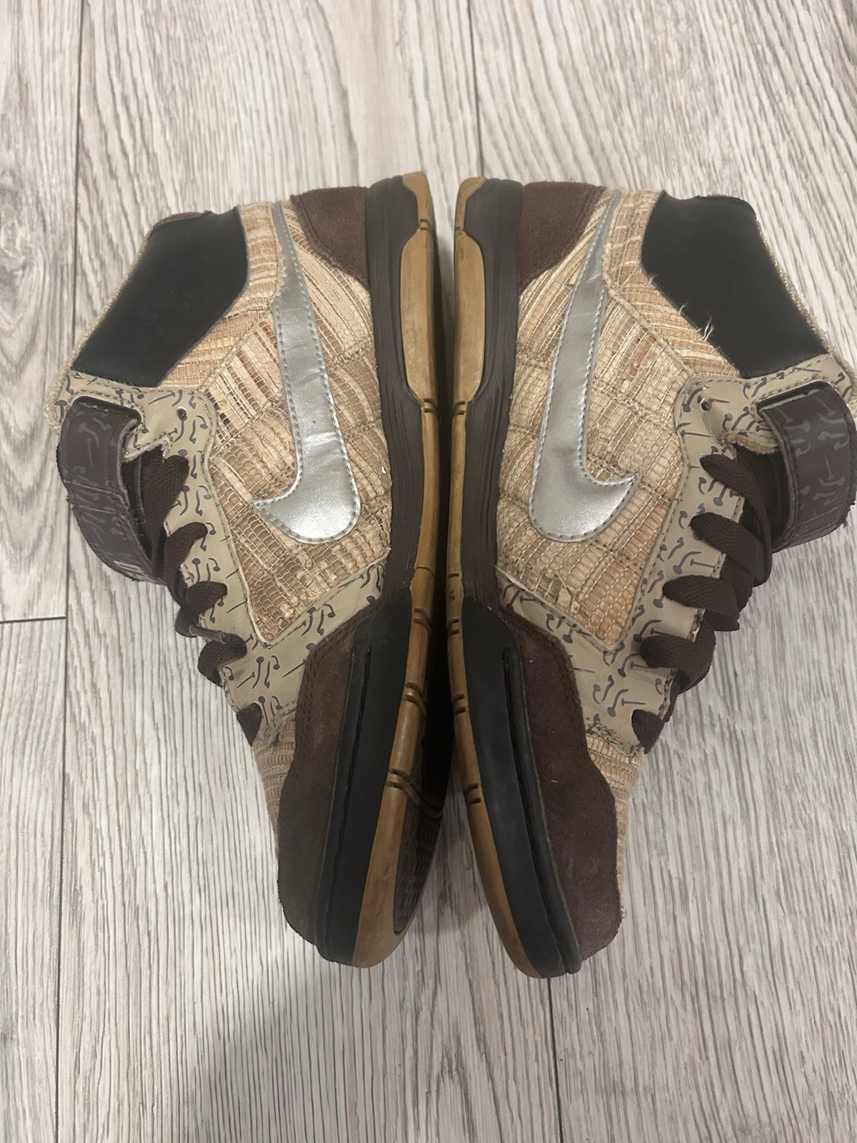 Nike 6.0 Mogan Mid Premium “Woody” Shoes Men’s U.S. Size 8 Brown Sneakers