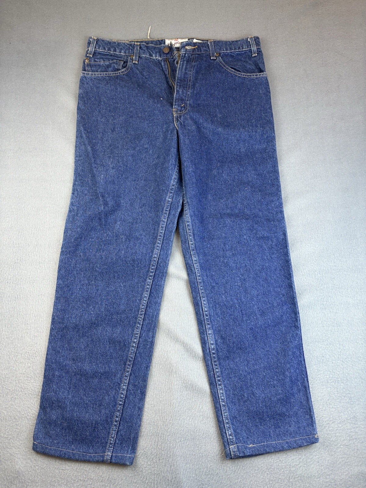VTG Levi’s 540 Relaxed Fit Jeans Mens 34×32 Blue Denim Brown Tab Hemmed Leg Y2K