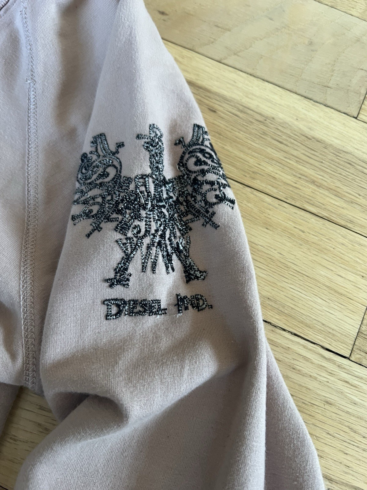 Diesel Blush Pink Hoodie Embroidered Eagle Sleeve Pullover Women’s L Y2K Grunge