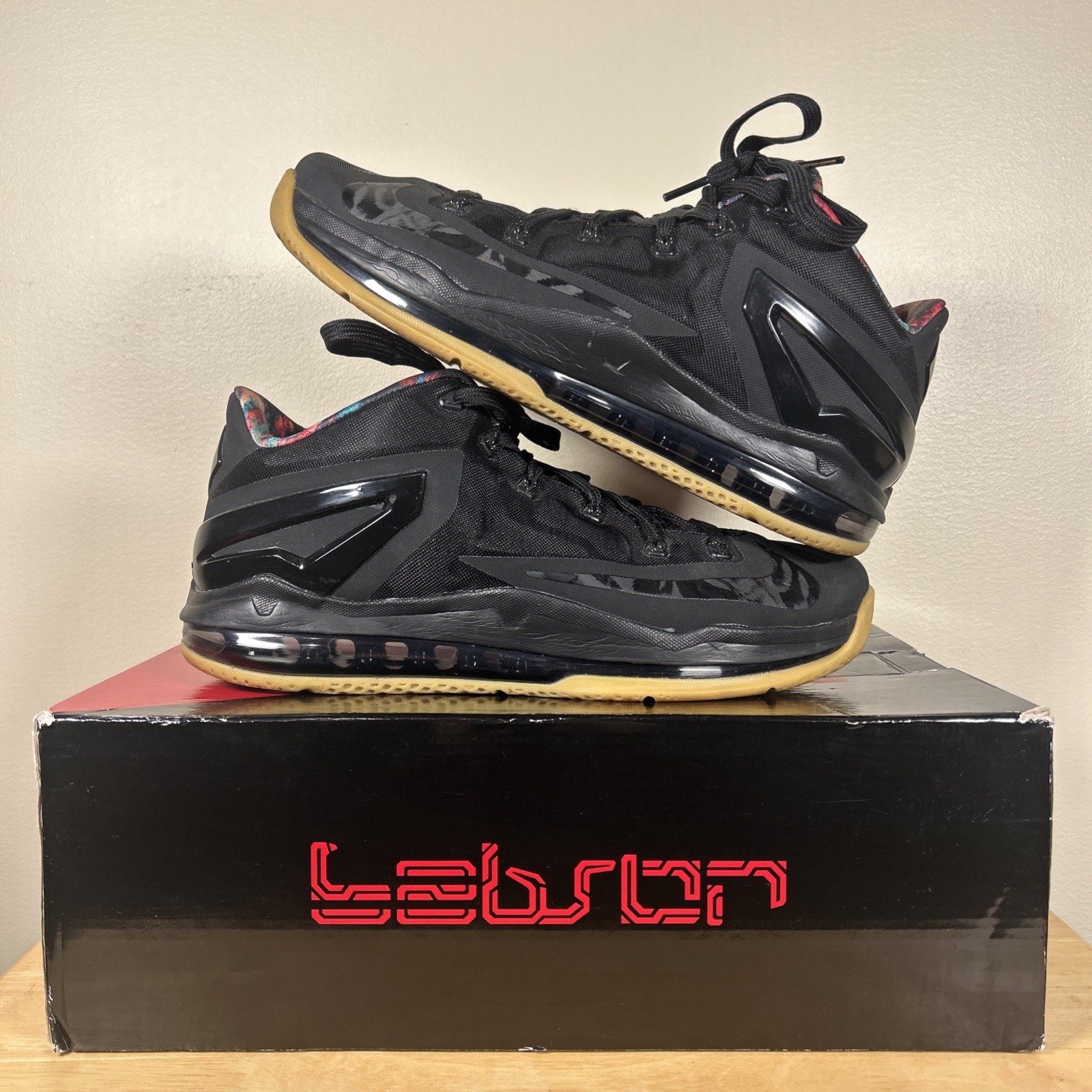Size 10 – Nike Max LeBron 11 Low Gum Black Leather (642849-078) w/ Original Box