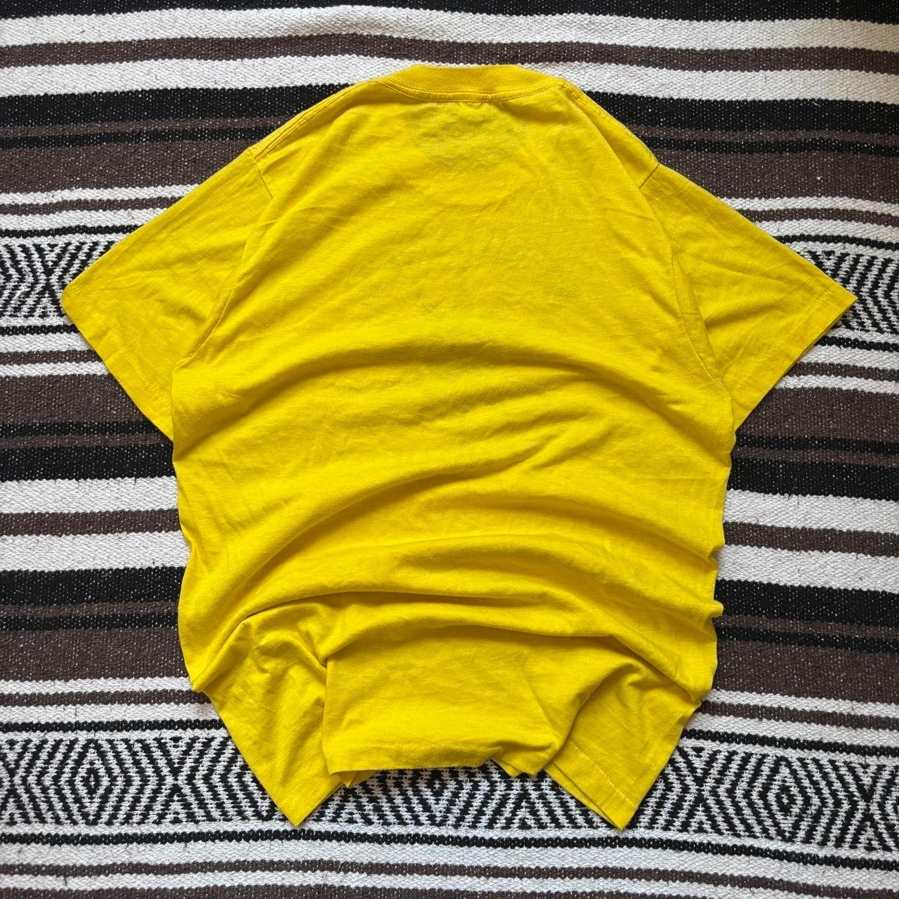 Vintage 70s Yellow Sundance School t shirt size LARGE