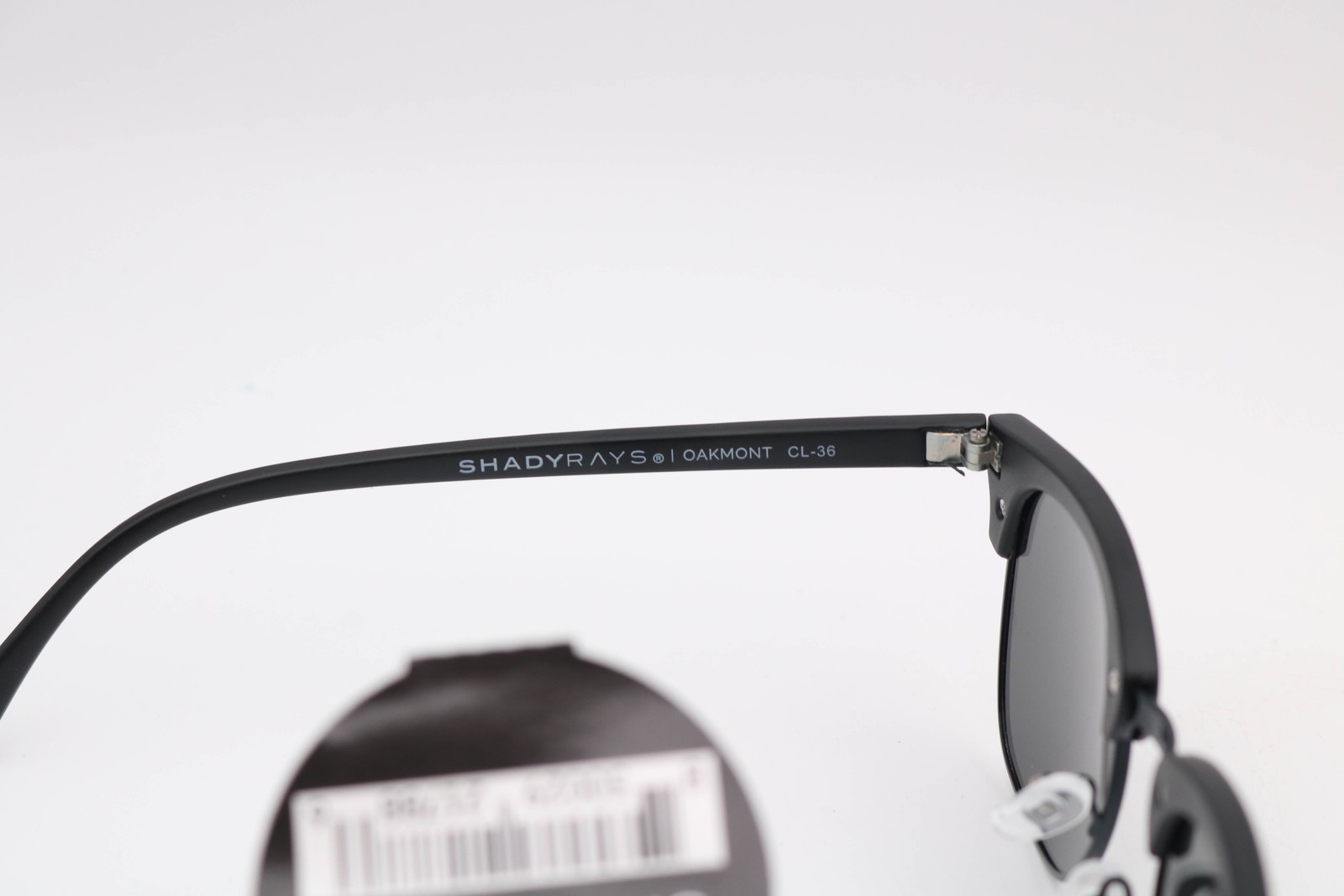 Shady Rays Oakmont Stealth Black/Black Round Scratches On Len Cl-36 Polarized Su