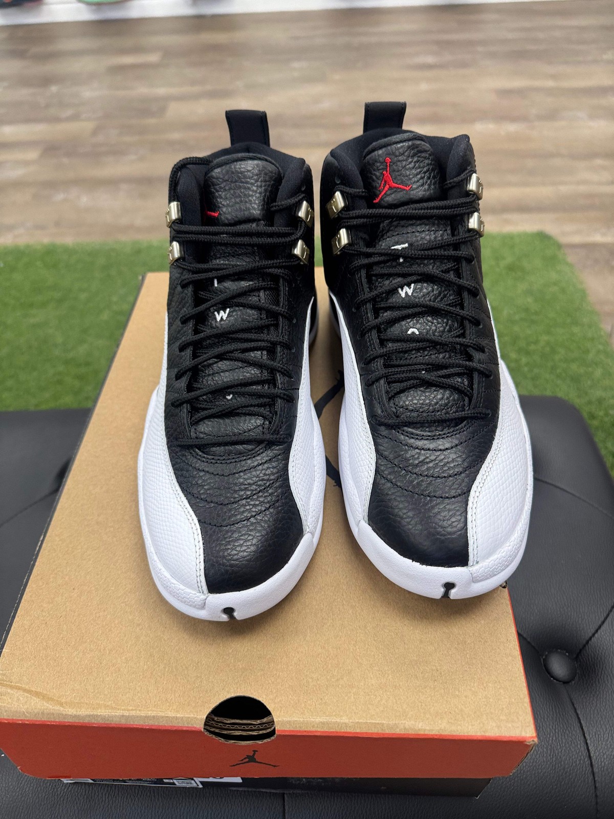 Jordan 12 Retro Playoffs (2022) – Size 8.5