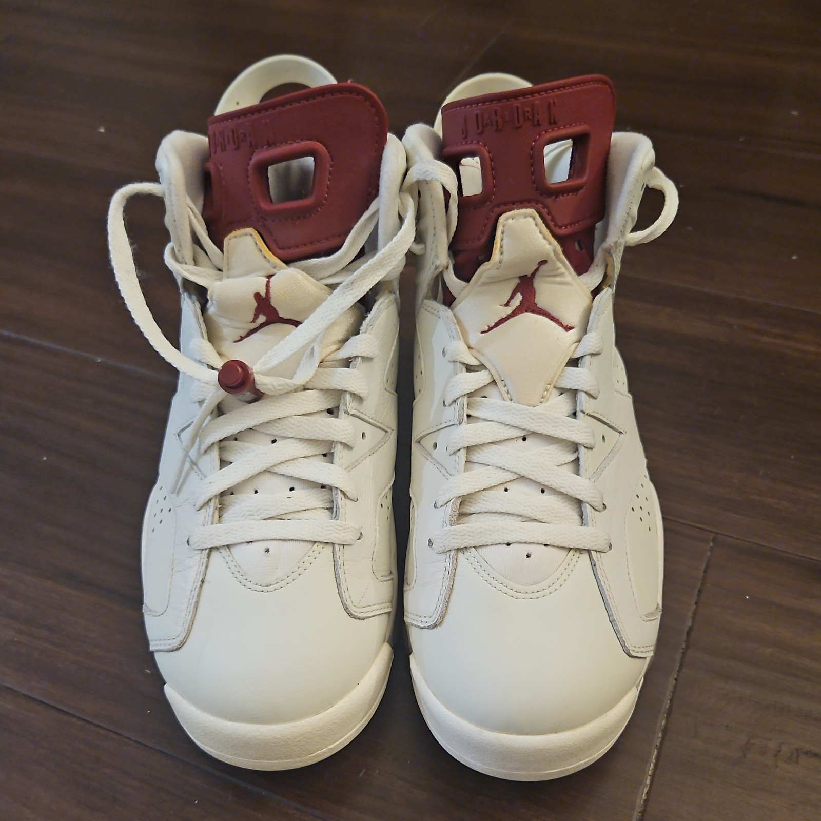 Jordan Air Jordan 6 Retro Men’s Mid Top Lace-Up Sneakers White/Red w/ Box