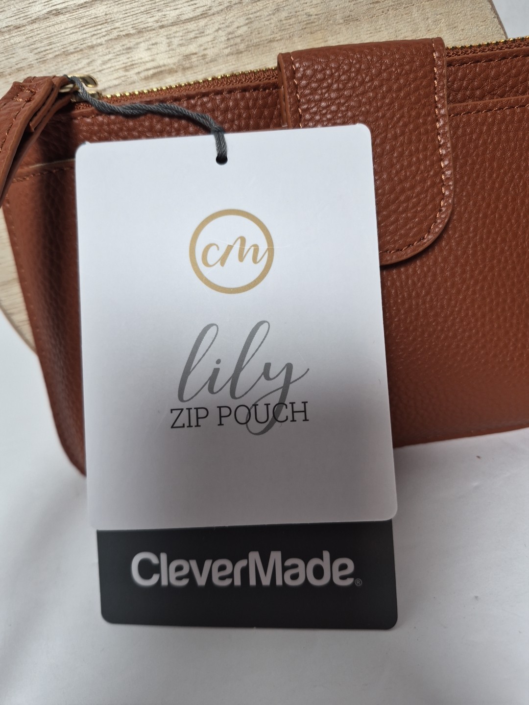 CleverMade Premium Zip Pouch Wallet Clutch