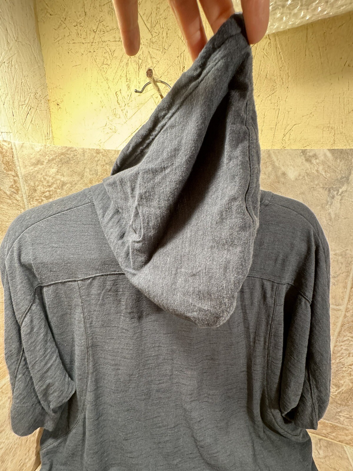 Under Armour Pullover 3/4 Sleeve,Oversized S/P/CH,Lightweight Shirt W/Hoodie,use
