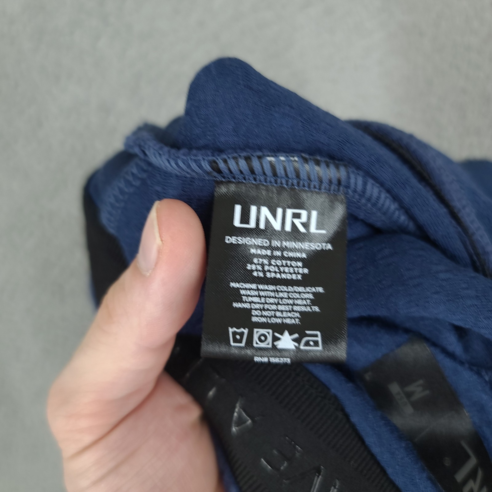 UNRL Shorts Mens Medium Textured Elevation Harbor Blue Athletic Athleisure Zip