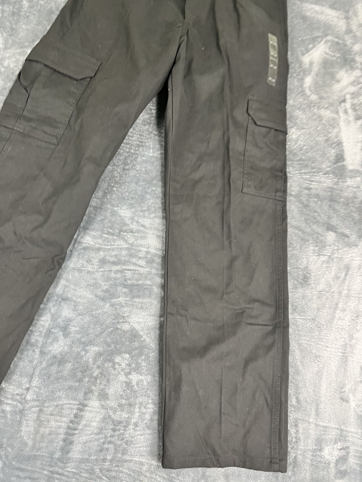 Wrangler Mens Black Cargo Work Pants 34×32 Relaxed Fit 7-Pocket NWT