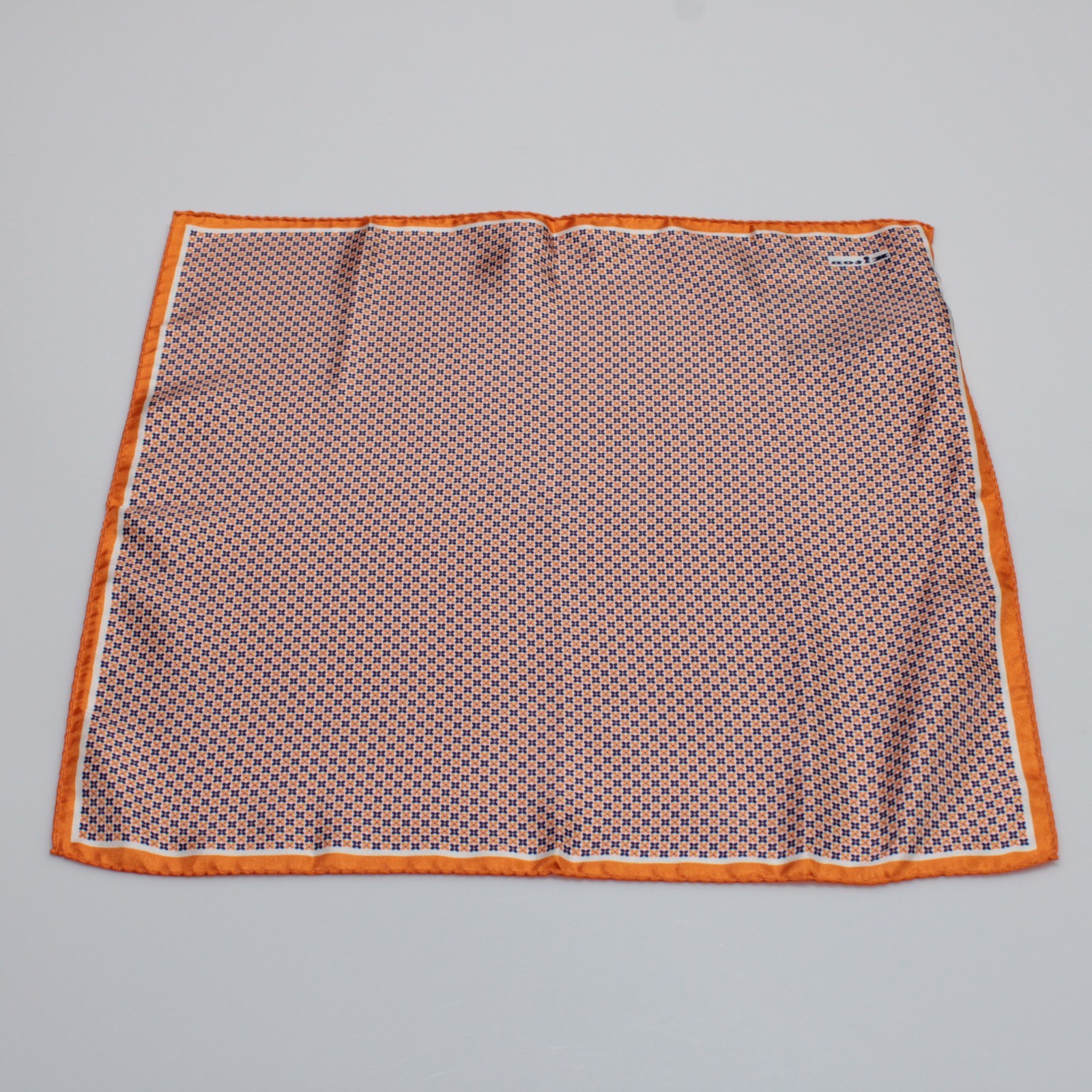 Kiton NWT 100% Silk Pocket Square In Orange & Blue Geometric Print Made in Italy