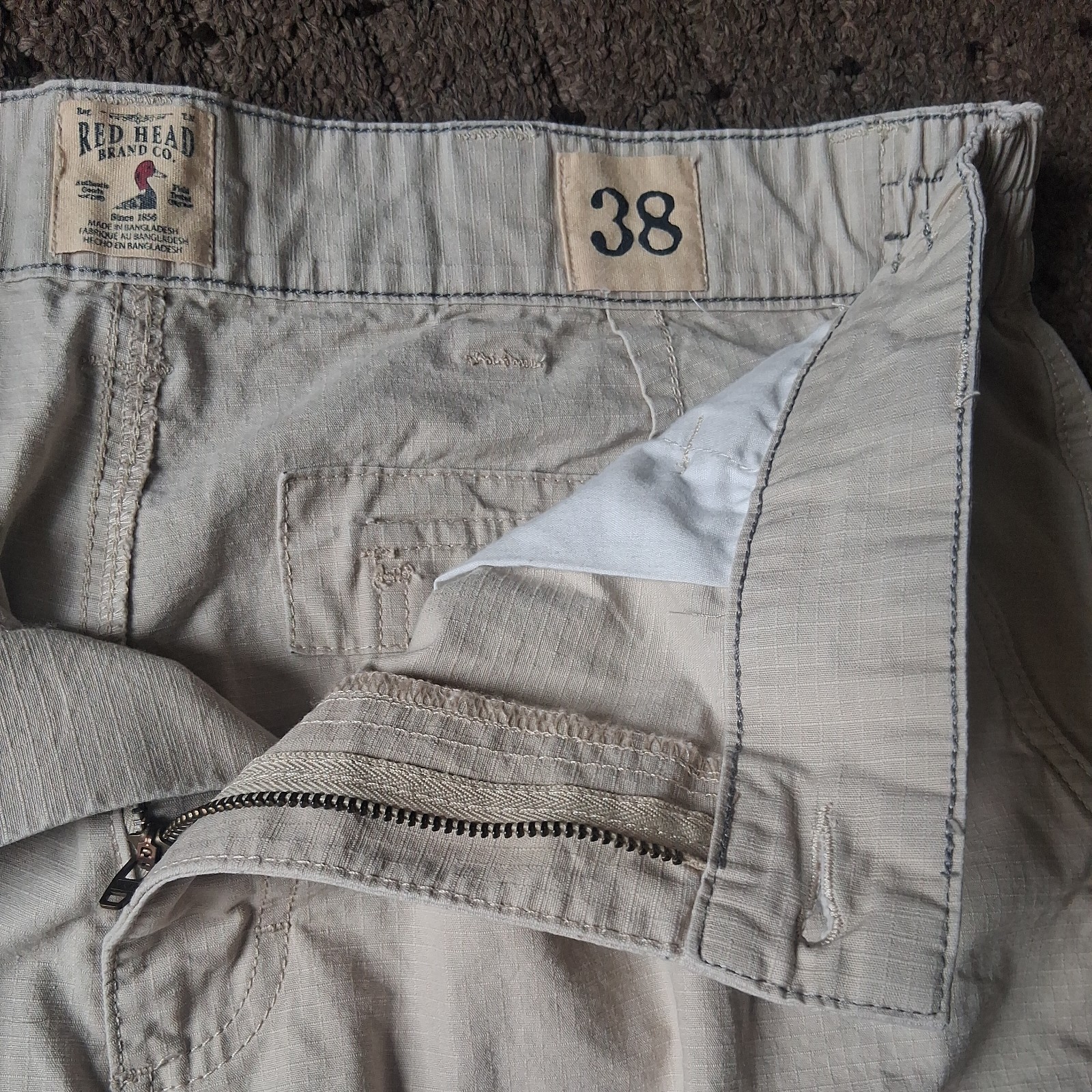 Red Head Brand Co. Men’s Cargo Shorts Size 38 khaki eight pockets casual pants