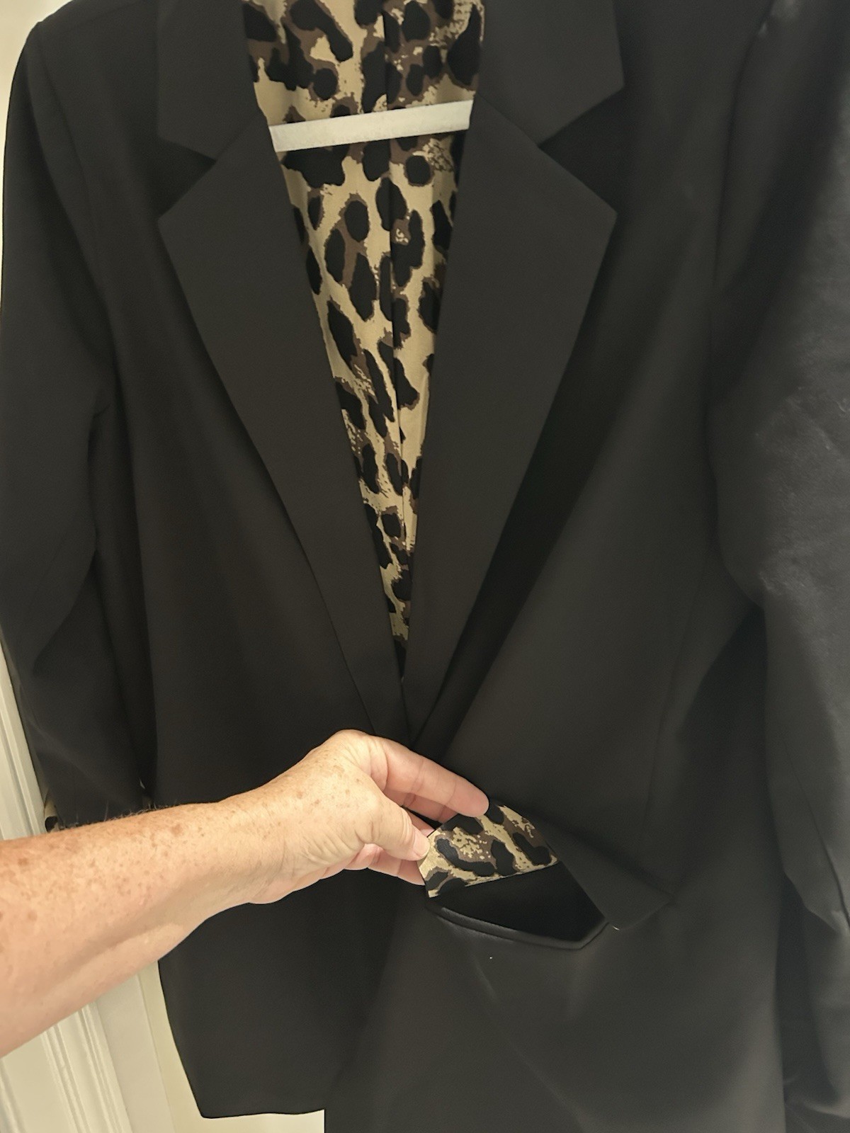 JODIFL Black Single Button M Blazer Leopard Lining Office Casual Every Day Chic