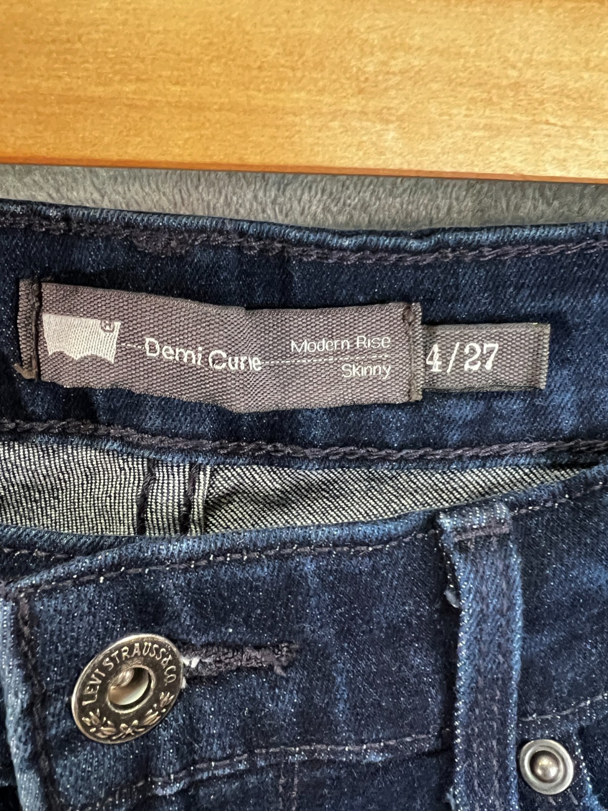 Levi’s Demi Curve Modern Rise Skinny Jeans Dark Blue W27 x L32 Women’s Stretch