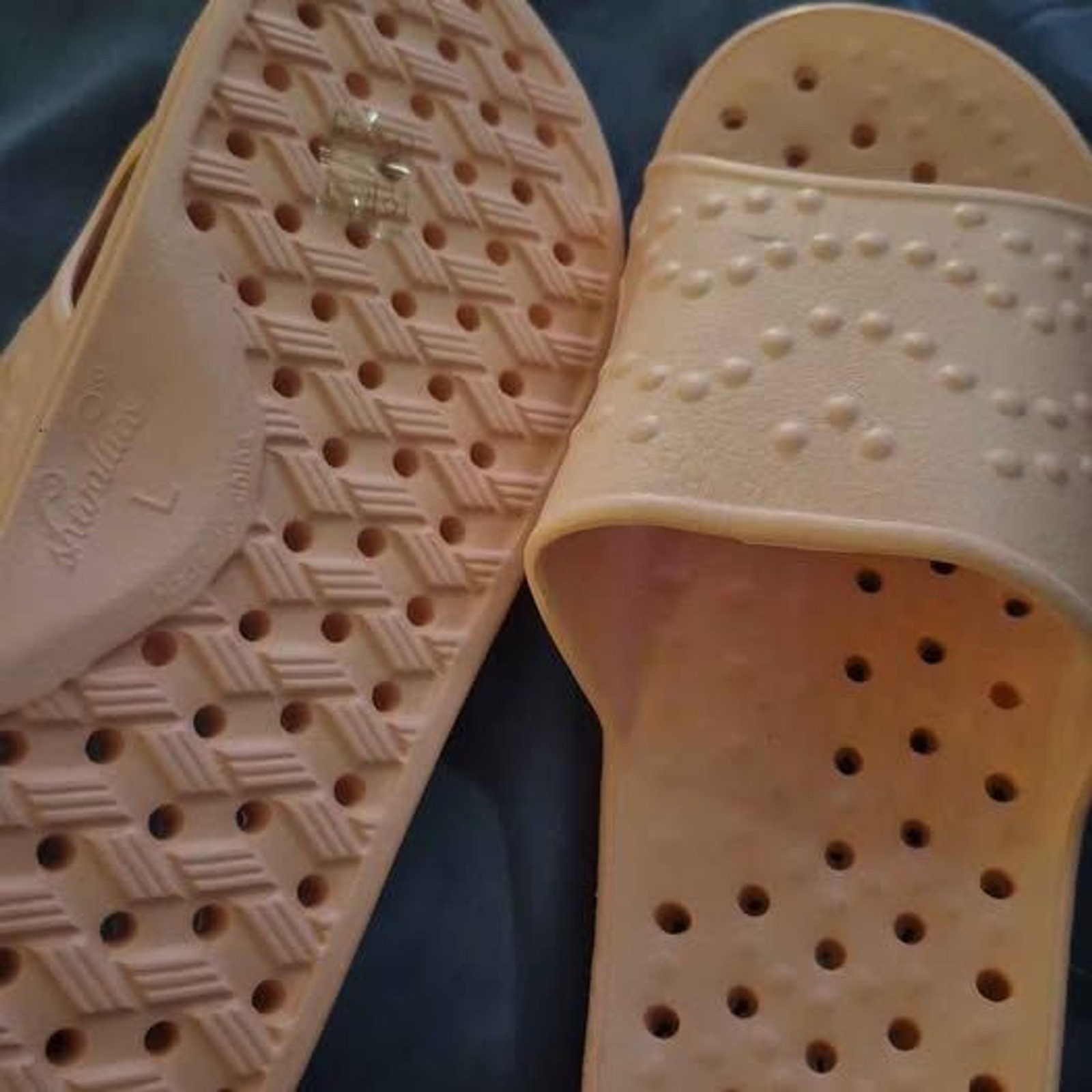 Shower Shoes with Arch Support Quick Drying Pool Slides Lightweight Beach