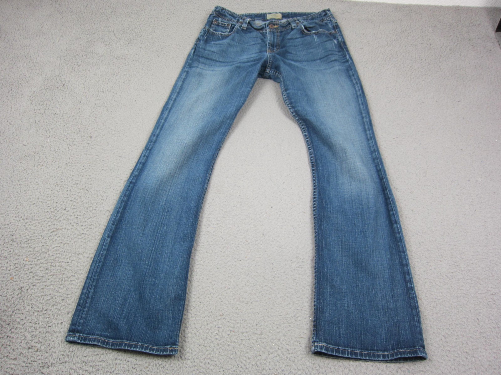 Buckle BKE Jeans Mens 30 x 33.5 Blue Denim Stretch Straight Leg Medium Wash