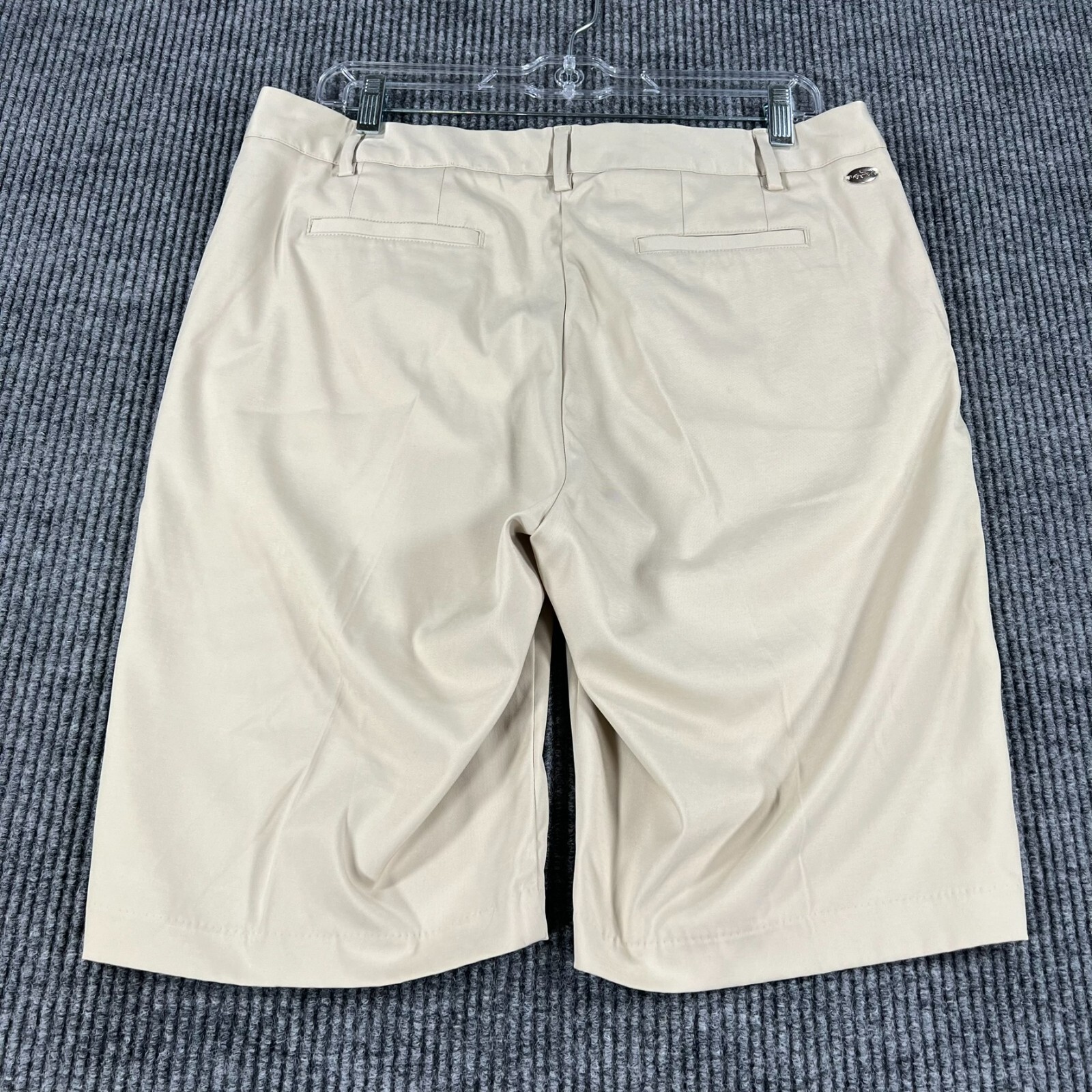 Greg Norman Womens Shorts Size 10 Beige Golf Outdoor Hiking Walking Chino