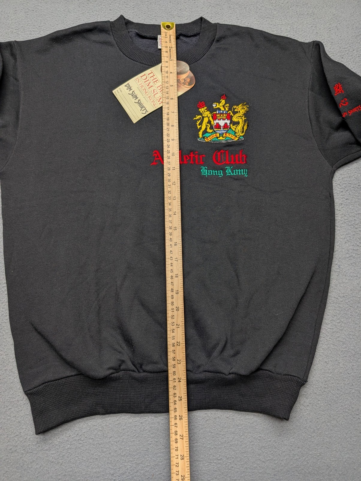 Vintage NWT Hong Kong Athletic Club Crewneck Sweatshirt Size M Dim Sum Shirts