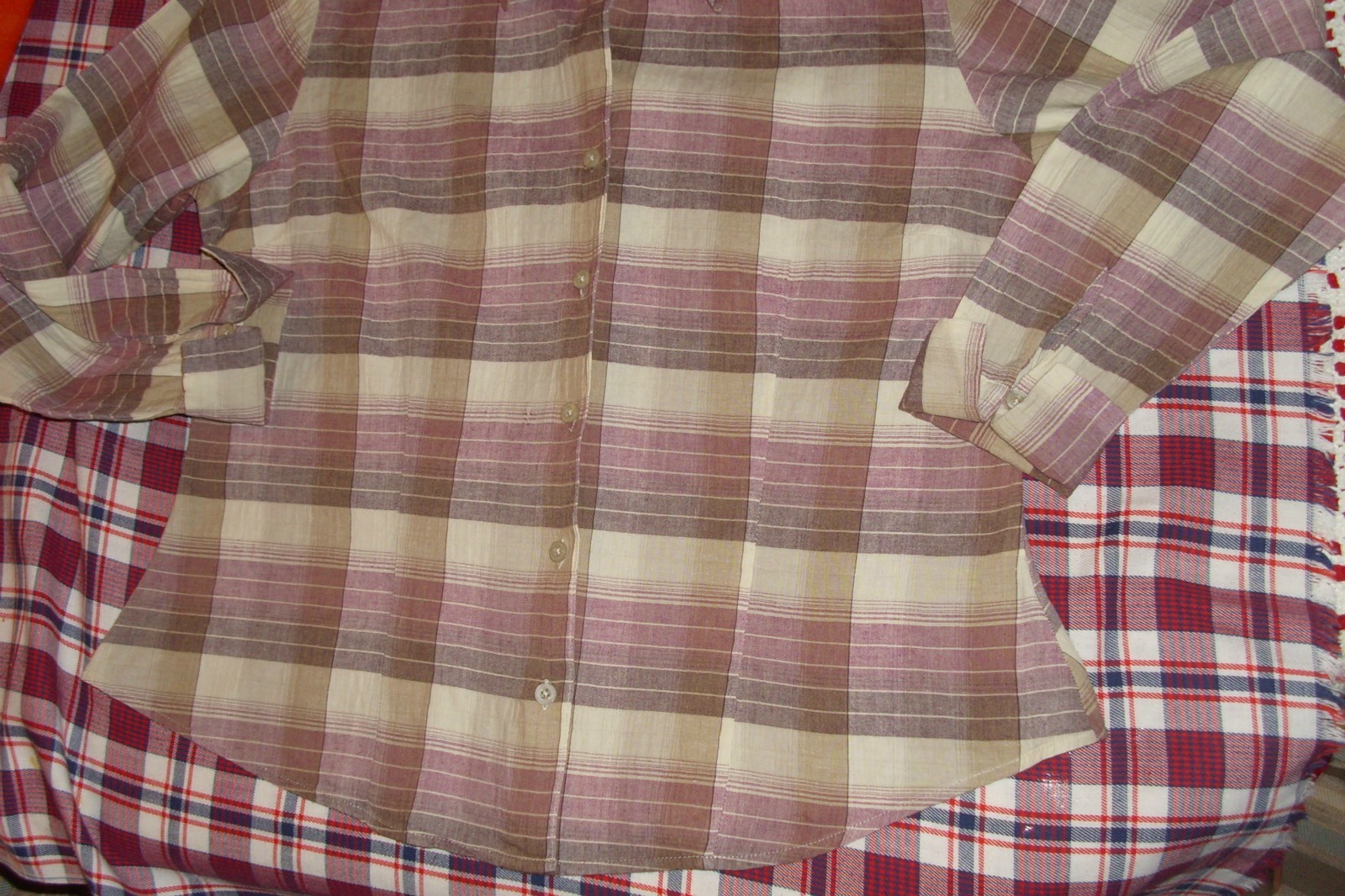 Gloria Vanderbilt-Women’s LS Blouse Sz S, Button-front,Cotton Blend, Mauve Plaid