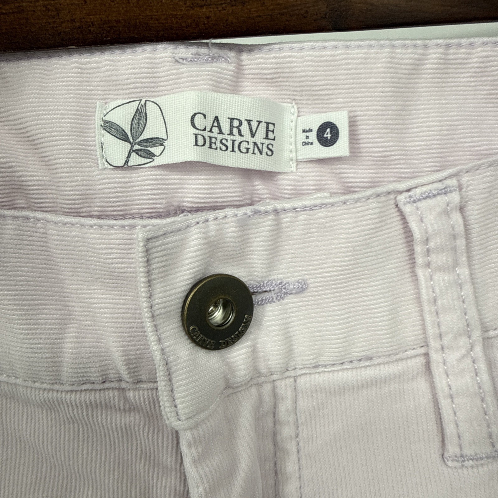 NWT Carve Designs Oahu Shorts 4” Size 4 Raw Hem Corduroy Women’s Purple Surf
