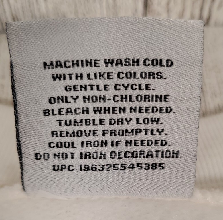 Casper the Friendly Ghost Sweatshirt Seeing is Believing XS S M L XL 2X 3X NEW