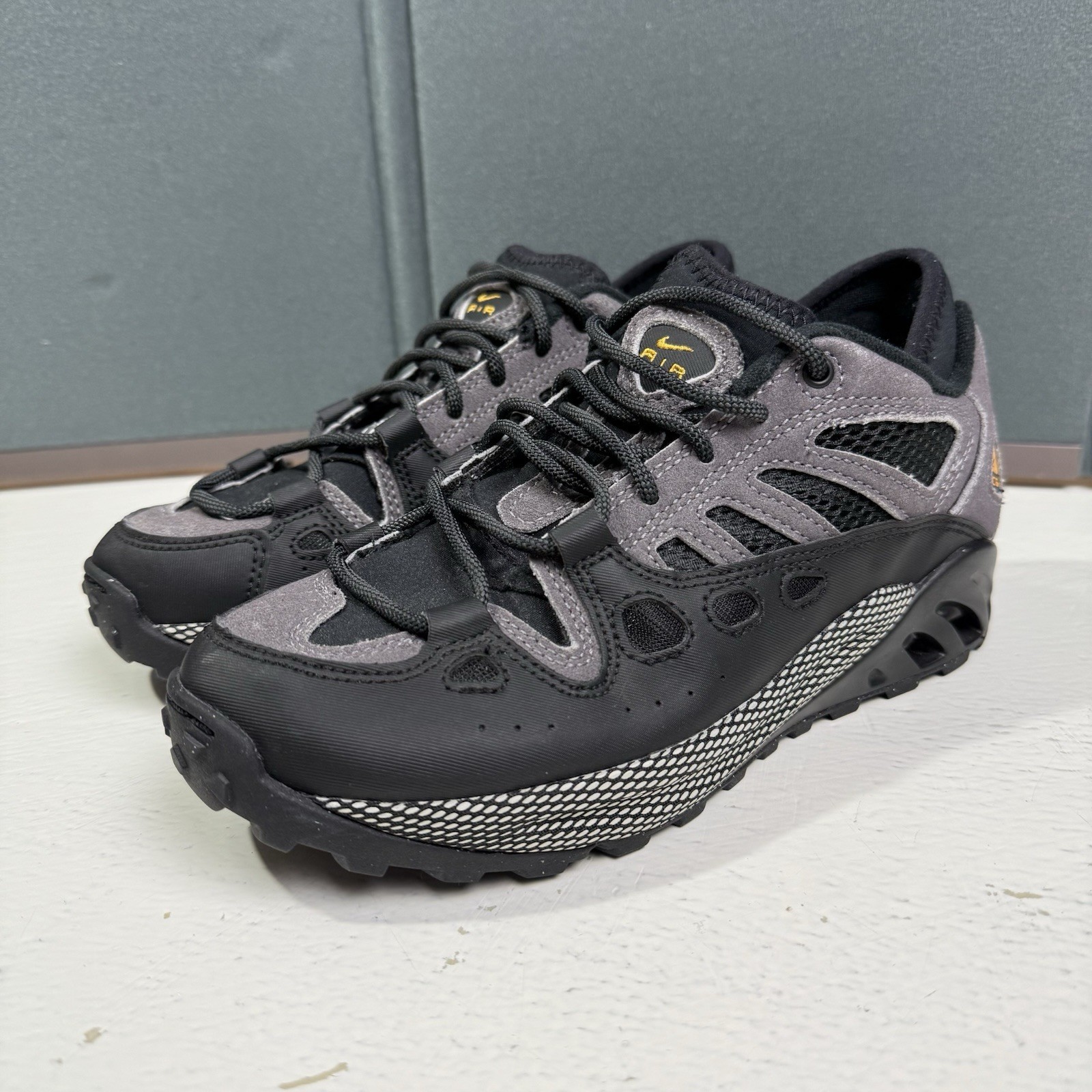 Nike ACG Air Exploraid Light Graphite Men Trail Shoes FV2925-001 Size 9