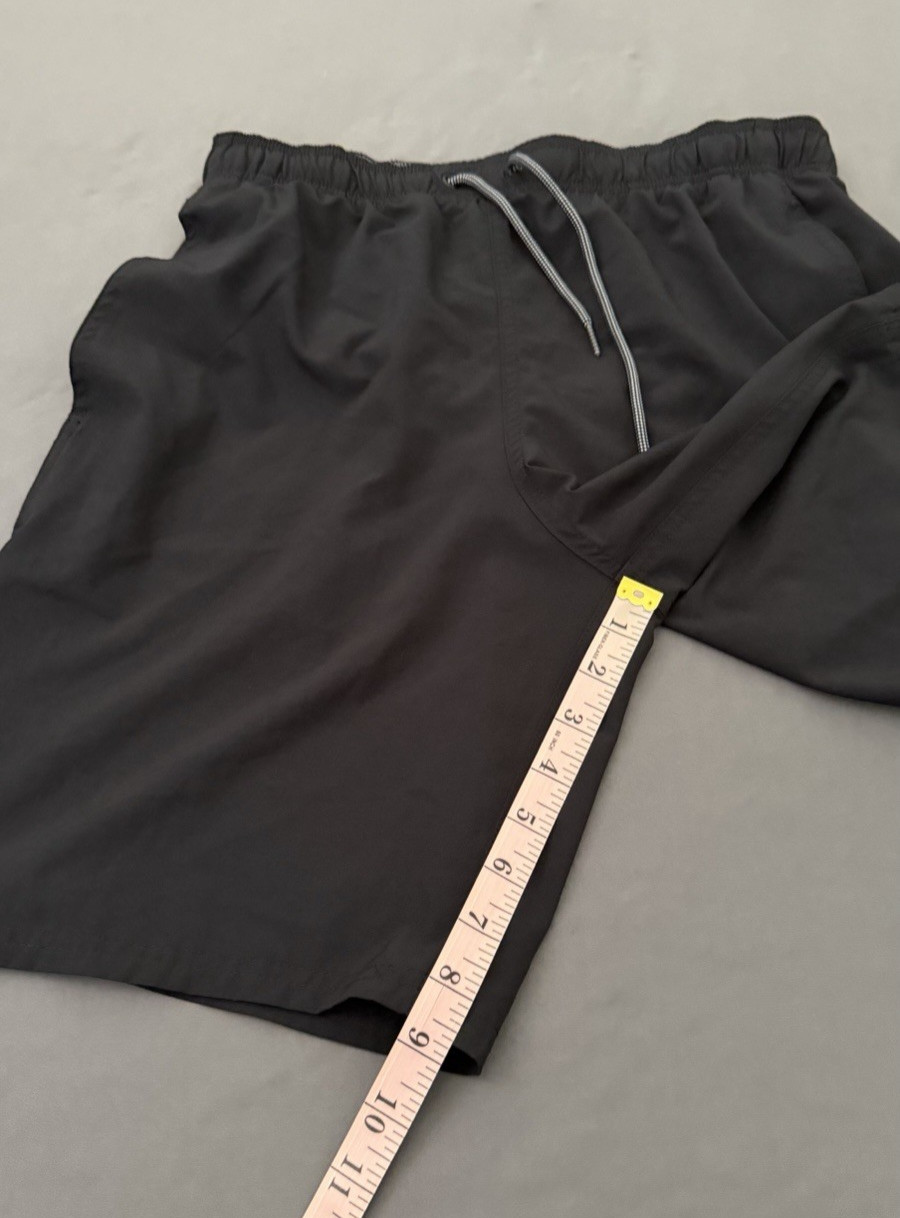 Nike Core Contend Volley Swim Trunks Men’s Size Medium Black Drawstring Lined