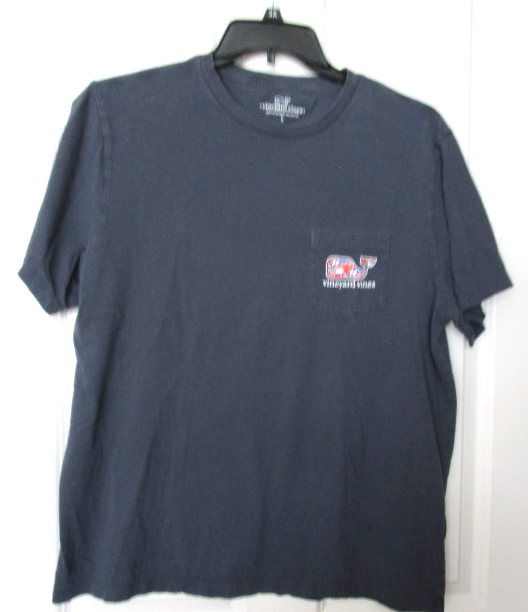 Vineyard Vines Blue T-Shirt Sports Whale Baseball Basketball Football Size L