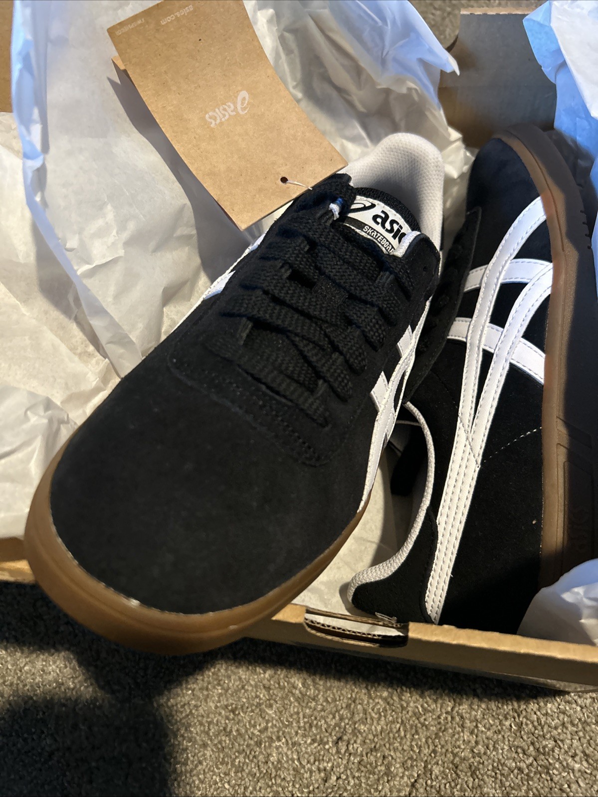 Asics Gel-Vickka Pro NEW black/brown 1201A486-004. Size 8