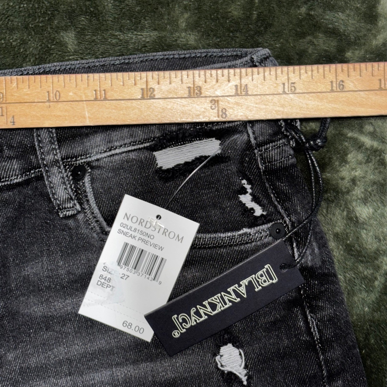 BLANKNYC The Fulton Black Distressed Denim Shorts Womens 27 High Rise Cuffed Hem
