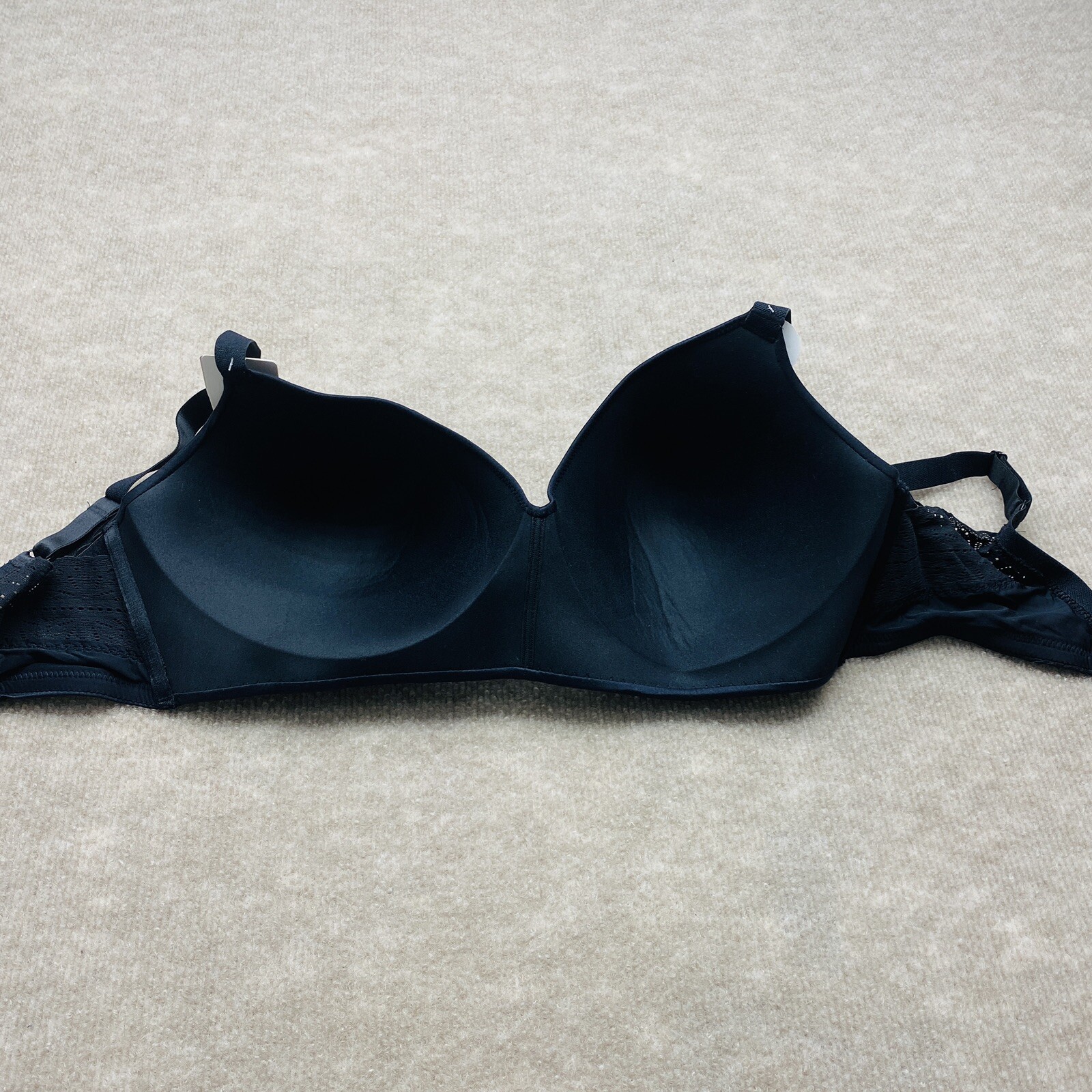 b.tempt’d Women’s Future Foundation Lace Wirefree Bra Black 38 DD
