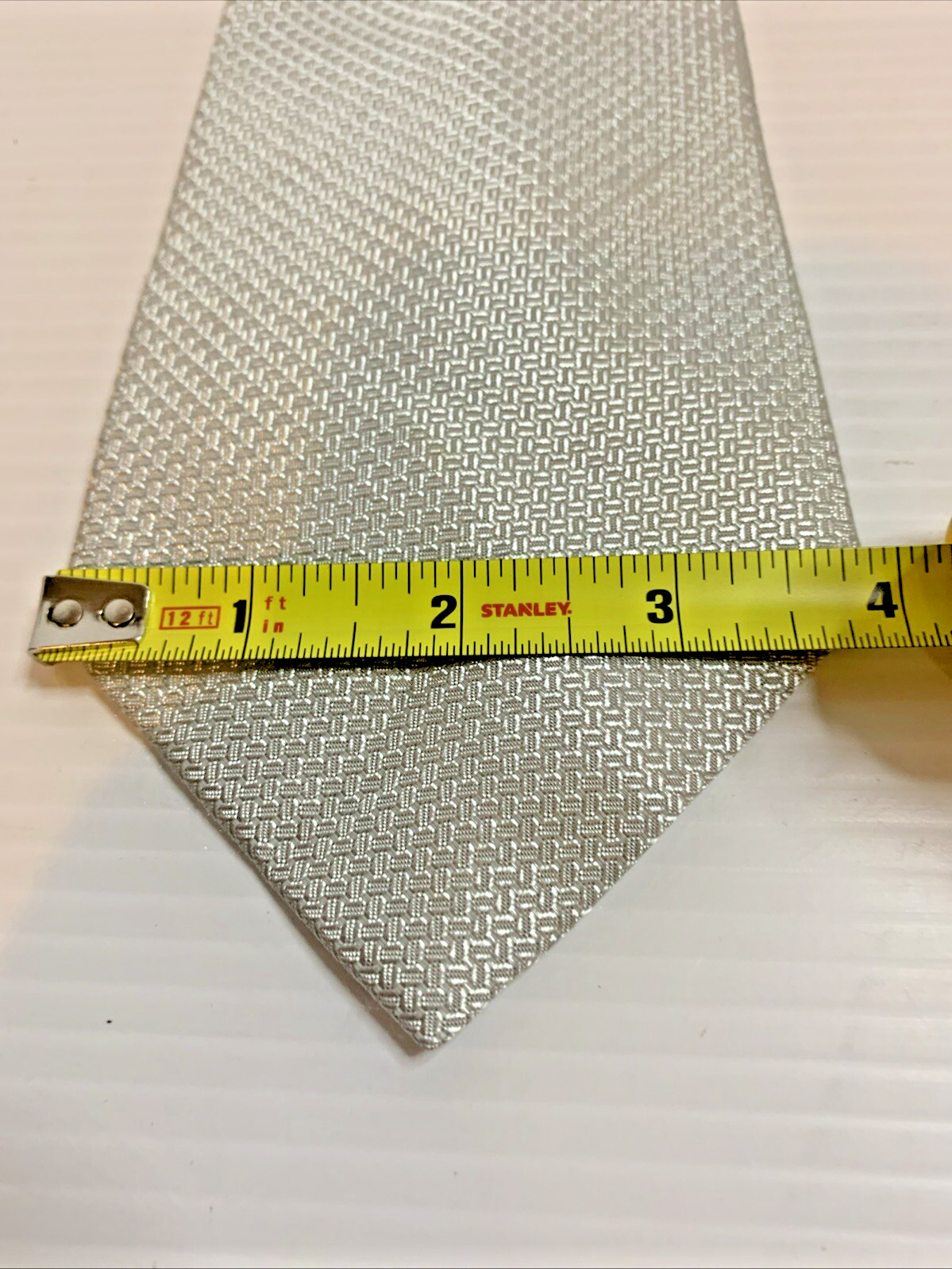 Vintage Lucasini Platinum Silver Solid Patterned Designer Tie 60″+