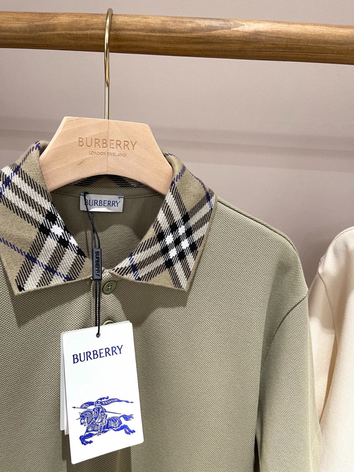 BURBERRY Polo Shirt Medium Black New With Tags White/Black/Green