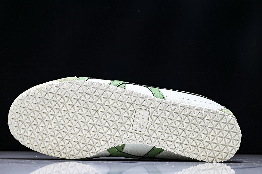 Onits*ka Tiger Mexico 66 Airy Green 1183A201-304 Unisex Size 4-11
