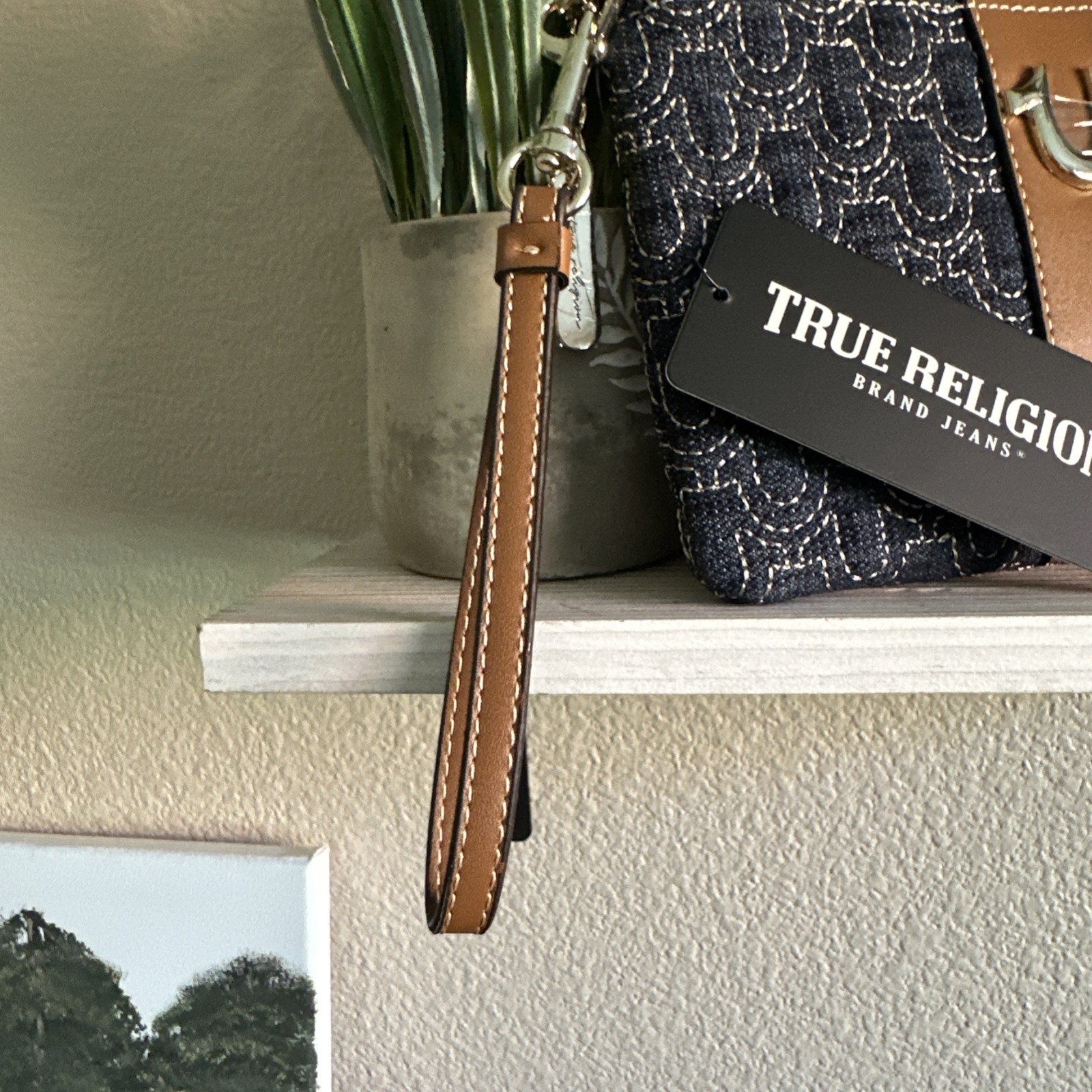 NWT True Religion Logo Horseshoe Stitched Dark Denim Wristlet Gold Hardware $48