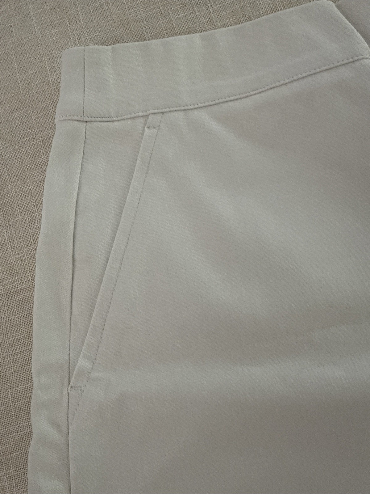 Spanx High Waisted Shorts Womens XL White Lined Stretch High Rise Outdoor Beach