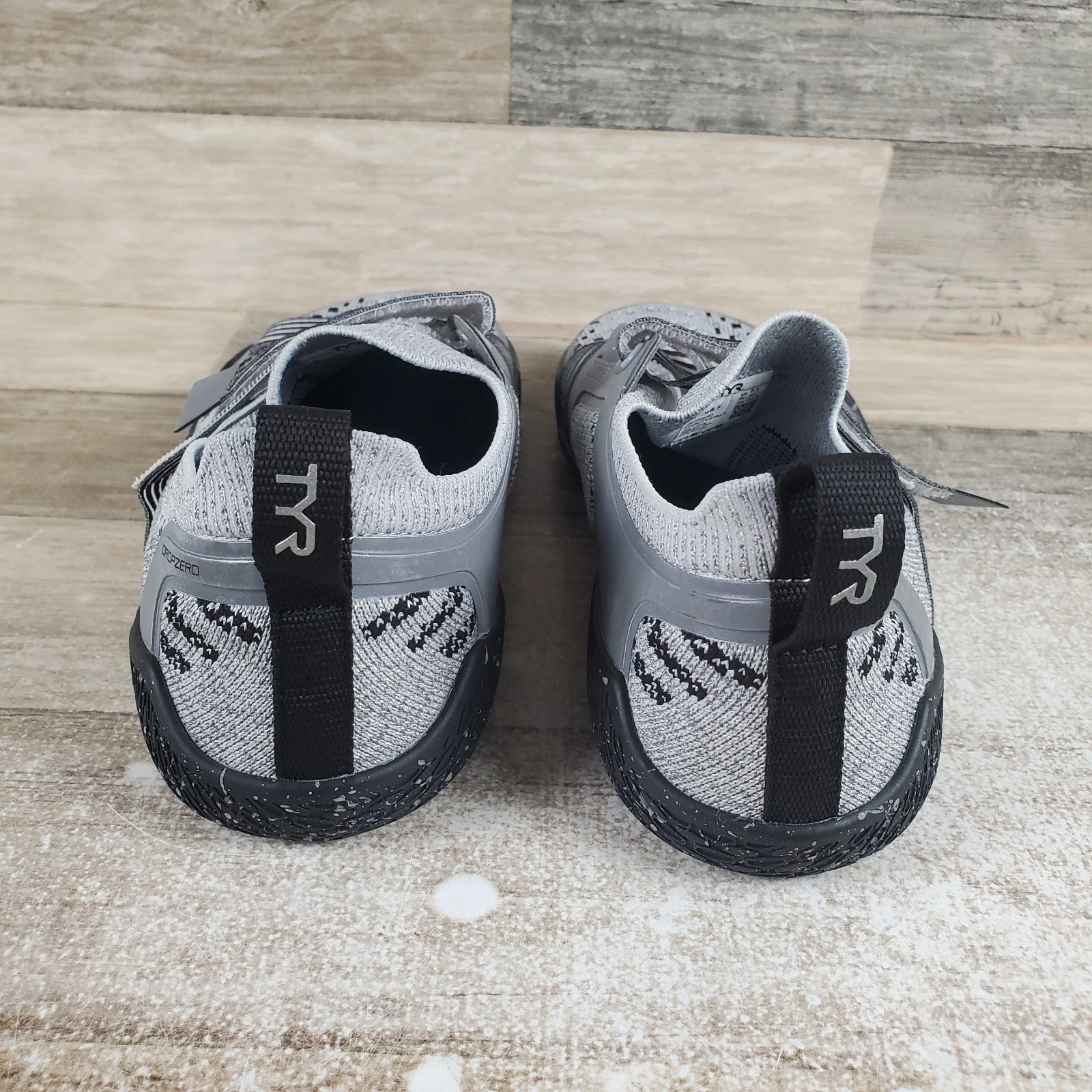 TYR DZ-1 Dropzero Barefoot Trainer Womens Shoes Sz 8.5 Training Silver Sneakers