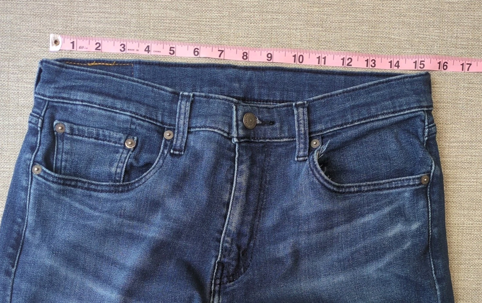 RARE Blank Red Tab Levis 502 Regular Taper Jeans Mens 32×28 R Dark Wash 2021