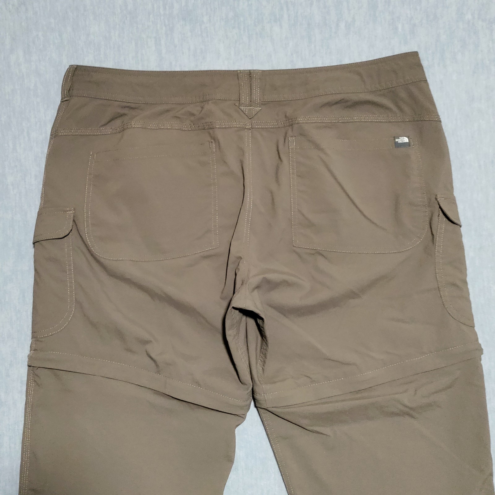 The North Face Convertible Cargo Pants Womens 16 (38×29) Nylon Hiking Outdoor