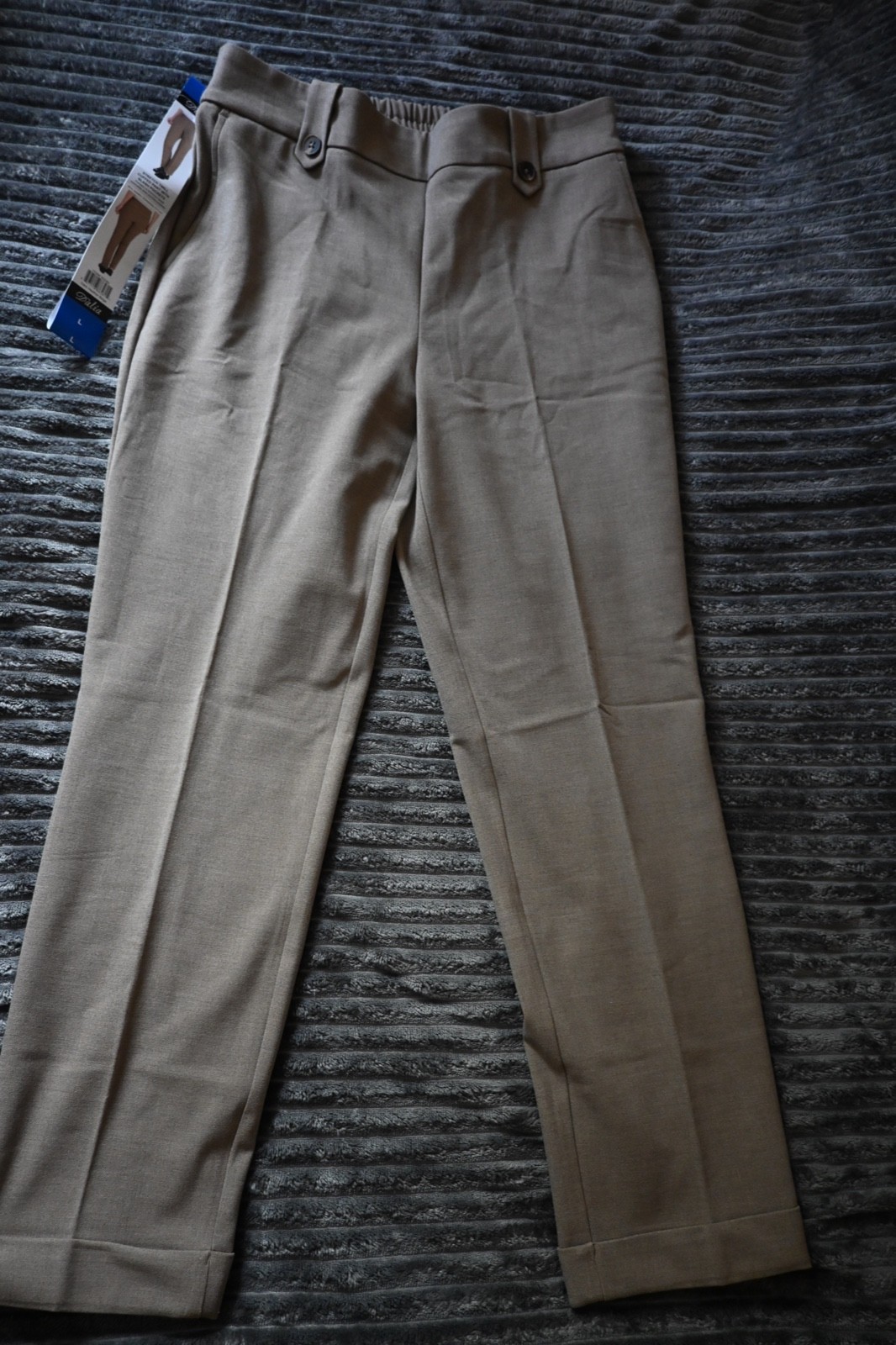 Stretch Pants with slash pockets Size L
