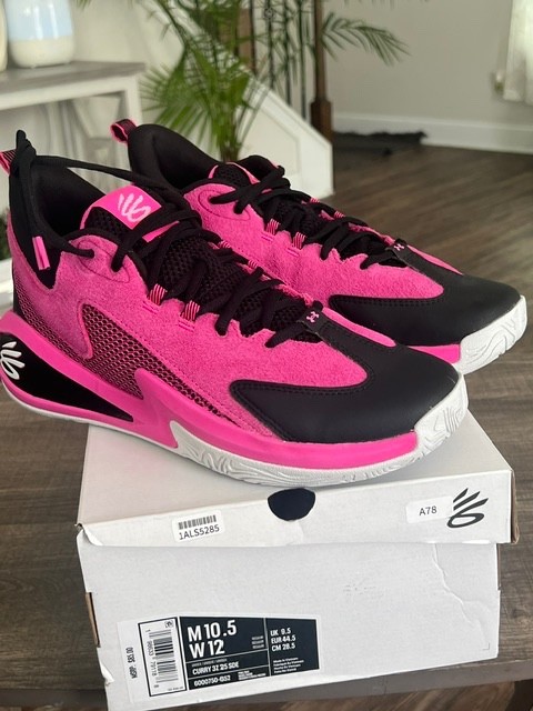 Size 10.5 – Under Armour Curry Pink/Black Size 12W