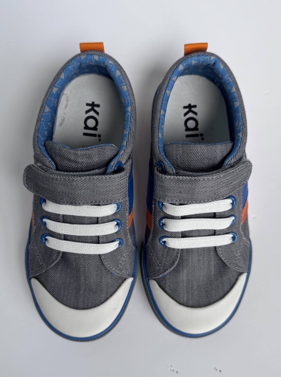 NWT! See Kai Run Grey Canvas Hook&Loop Sneakers Size 12.5 Little Boy