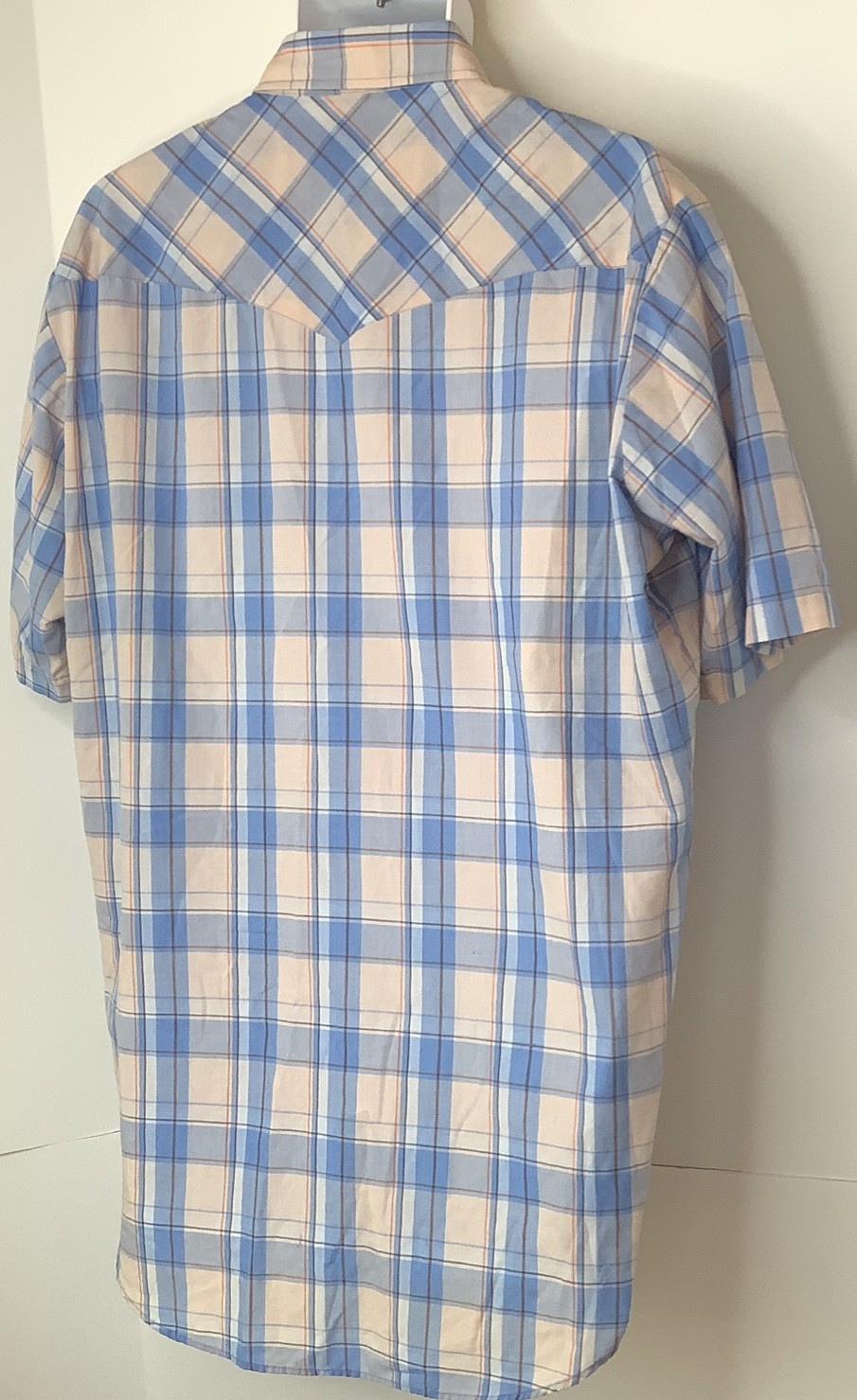 Vintage Plainsman Button Up Shirt XLT Long Tails Pearl Snap Button Short Sleeves