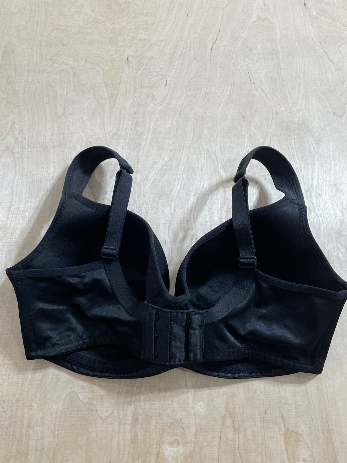 Cacique – Smooth Lightly Lined Balconette Underwire Bra Size 36DD Black