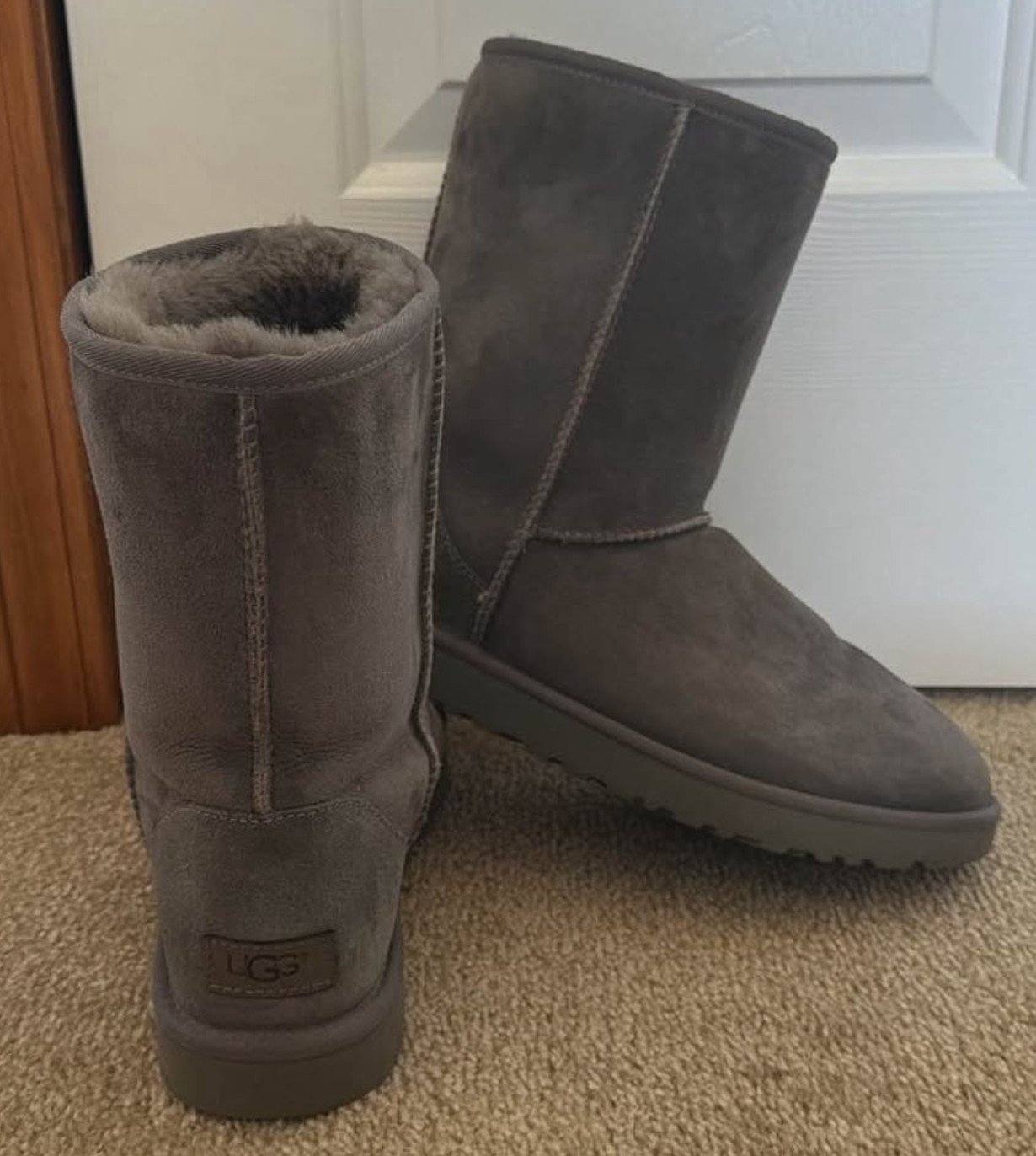 UGG Classic Short Boots – Size 11 (Gray) (Great Condition)