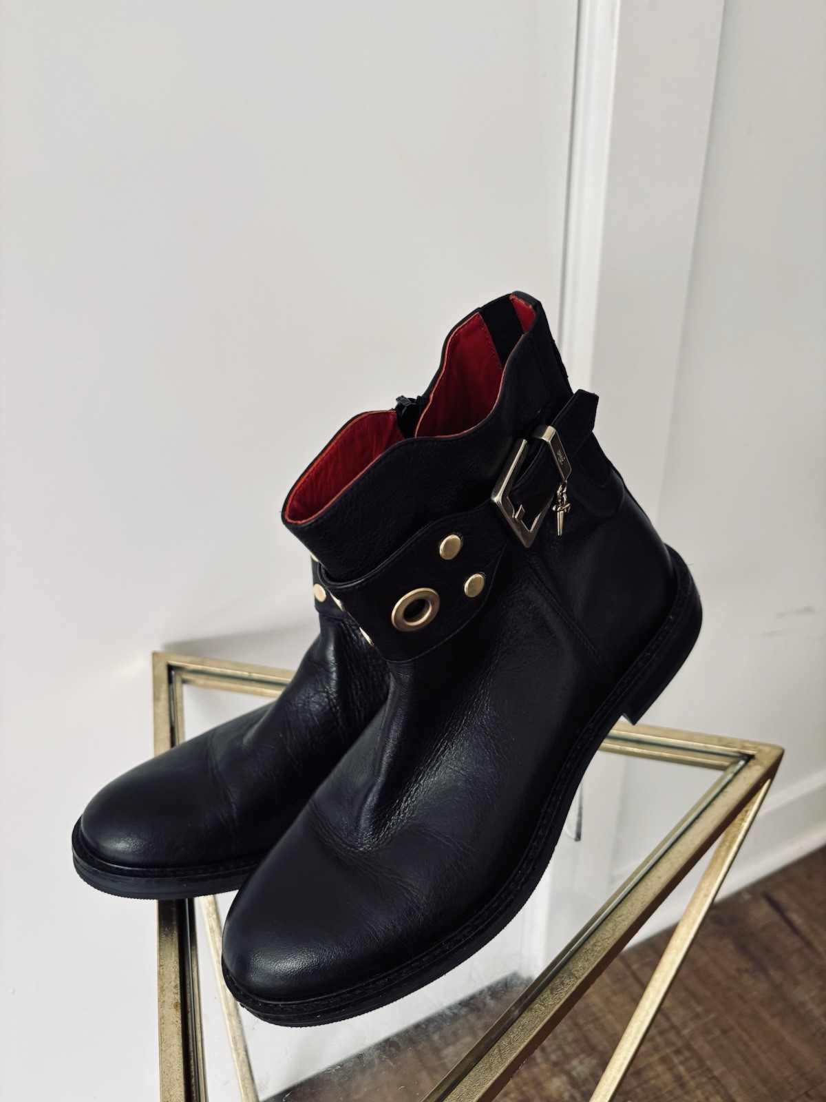 Cesare Paciotti black leather ankle boots size 37 women’s Made in Italy