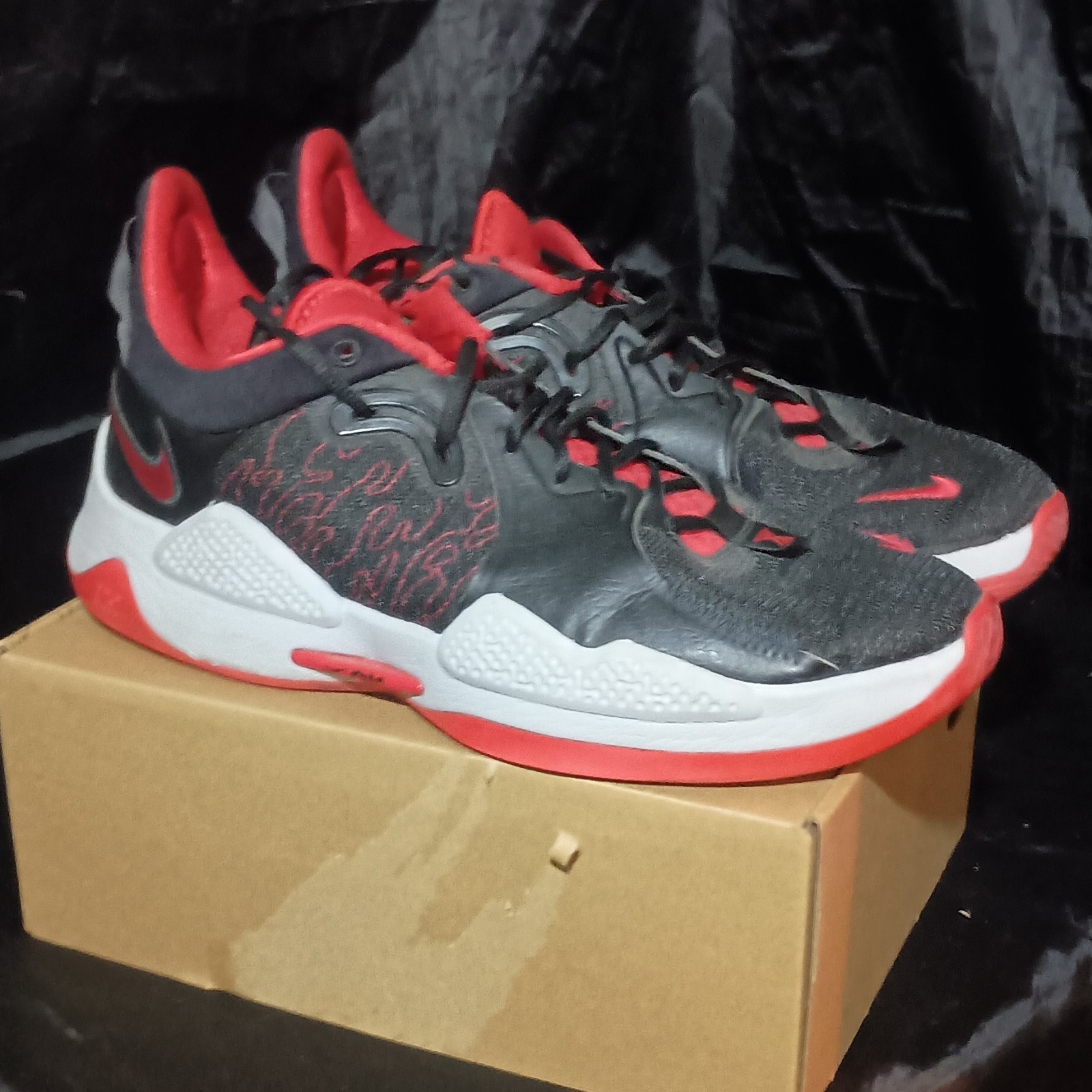 Nike PG 5 Bred Black Red White Paul George CW3143-002 Men’s Size 9.5