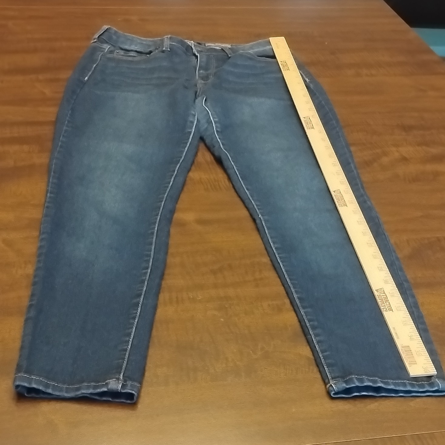 Aéropostale Girls High Rise Jegging Blue Denim Jeans 8 Regular Medium Wash
