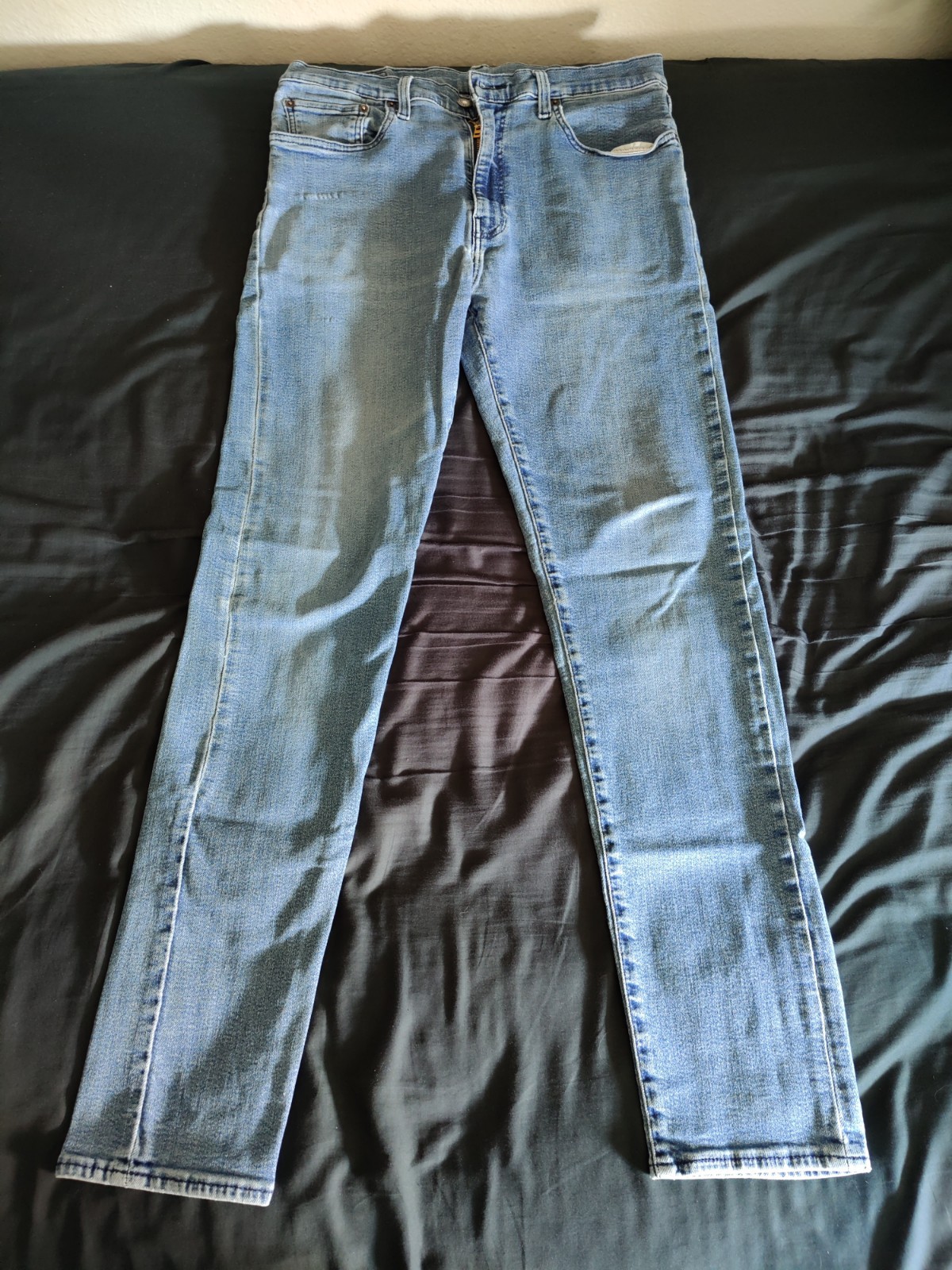 Levi’s Men’s 512 36×36 Slim Tapered Jeans Light Blue Wash