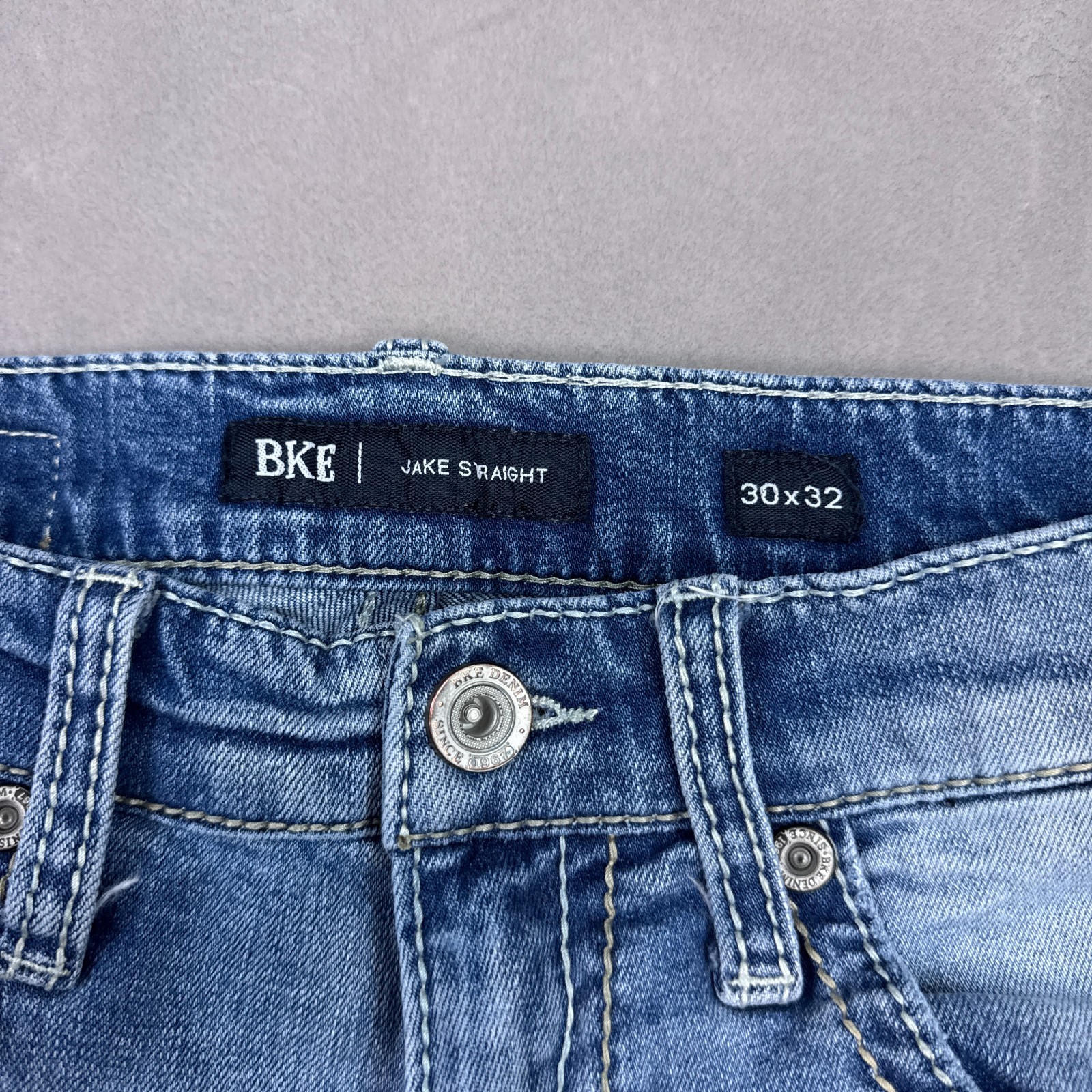 BKE Buckle Jeans Mens 30×32 Blue Jake Denim Pants Washout Faded Stretch Straight