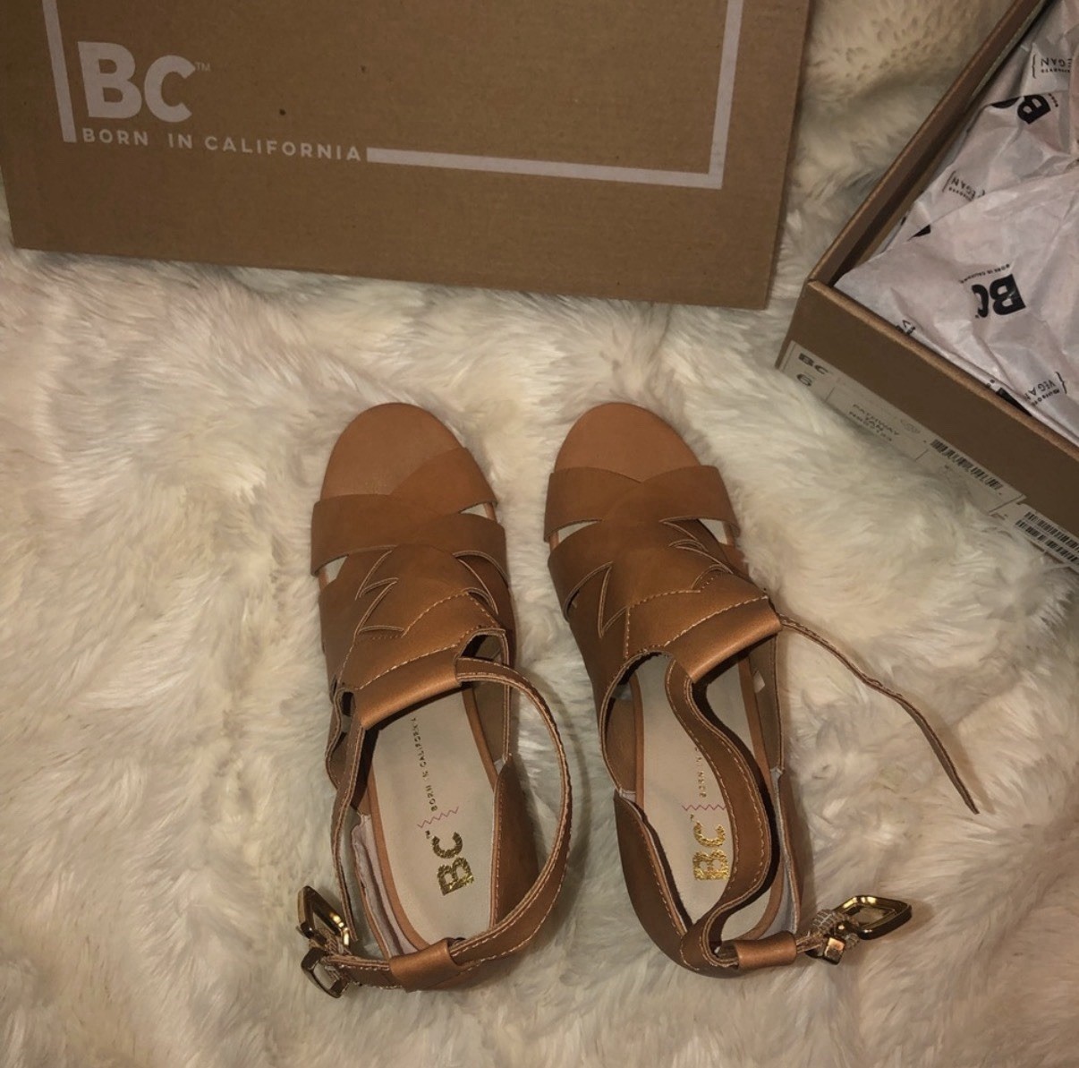 NWT – Born in California – Tan Summer Heels size 6