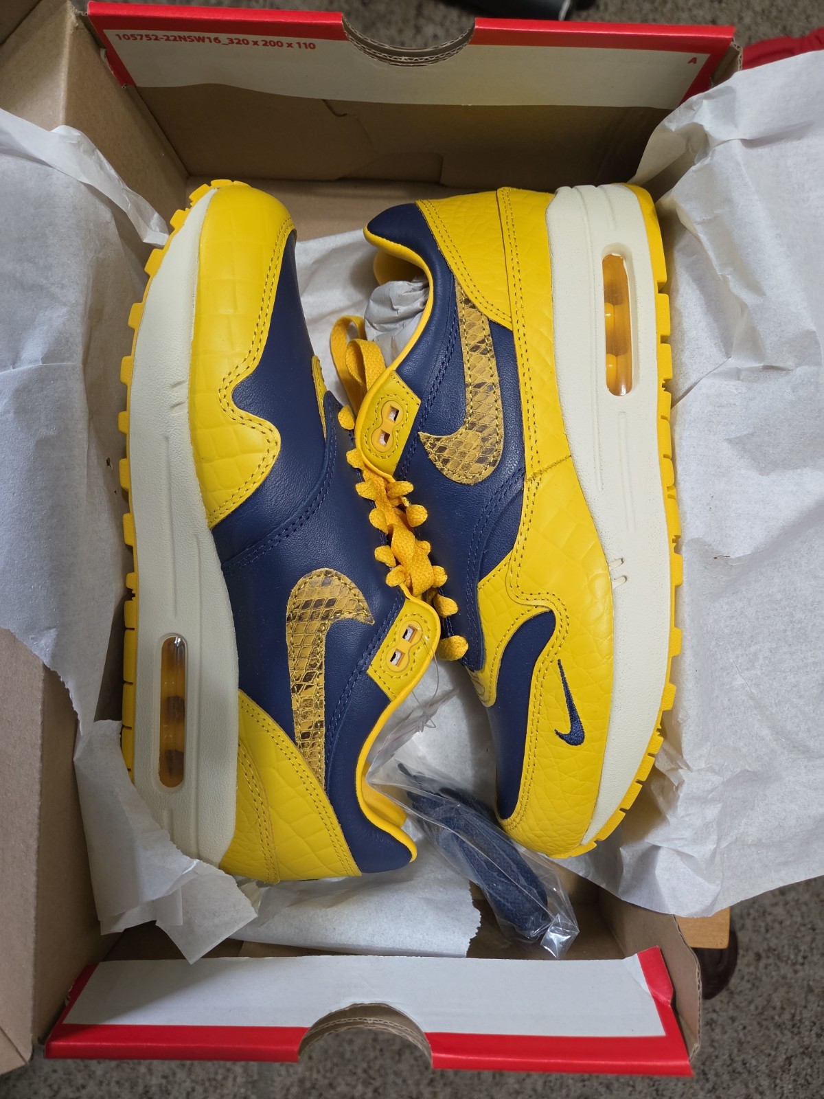 Air Max 1 PRM Michigan “Head To Head” FJ5479-410 Sz 6M/7.5W New W/ Box